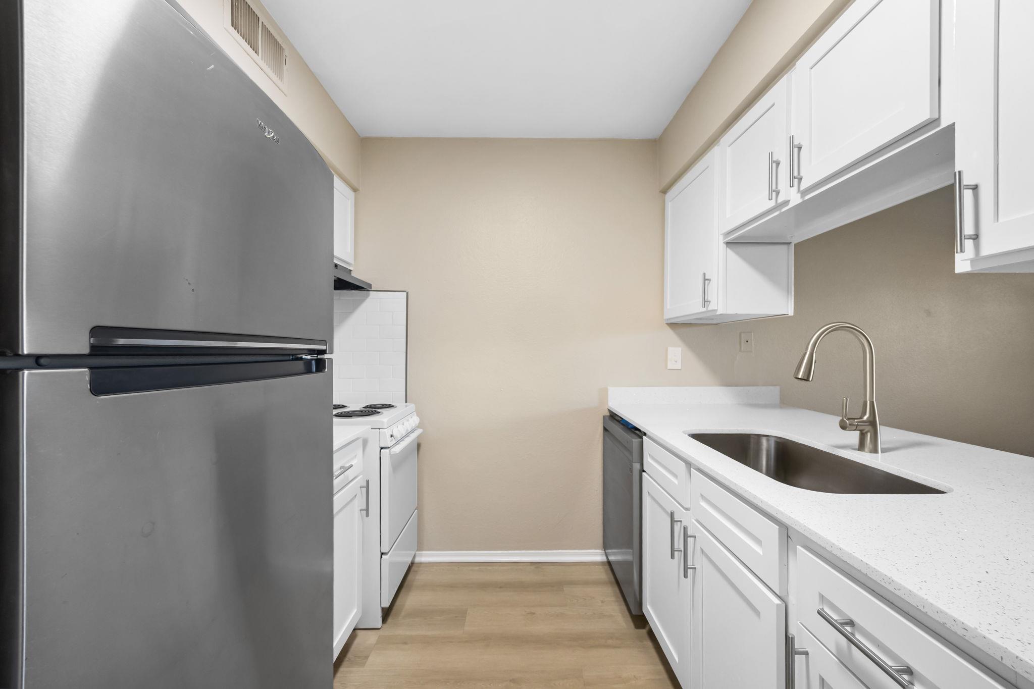 3012 Whisper Oaks Ln # J, Georgetown, TX 78628