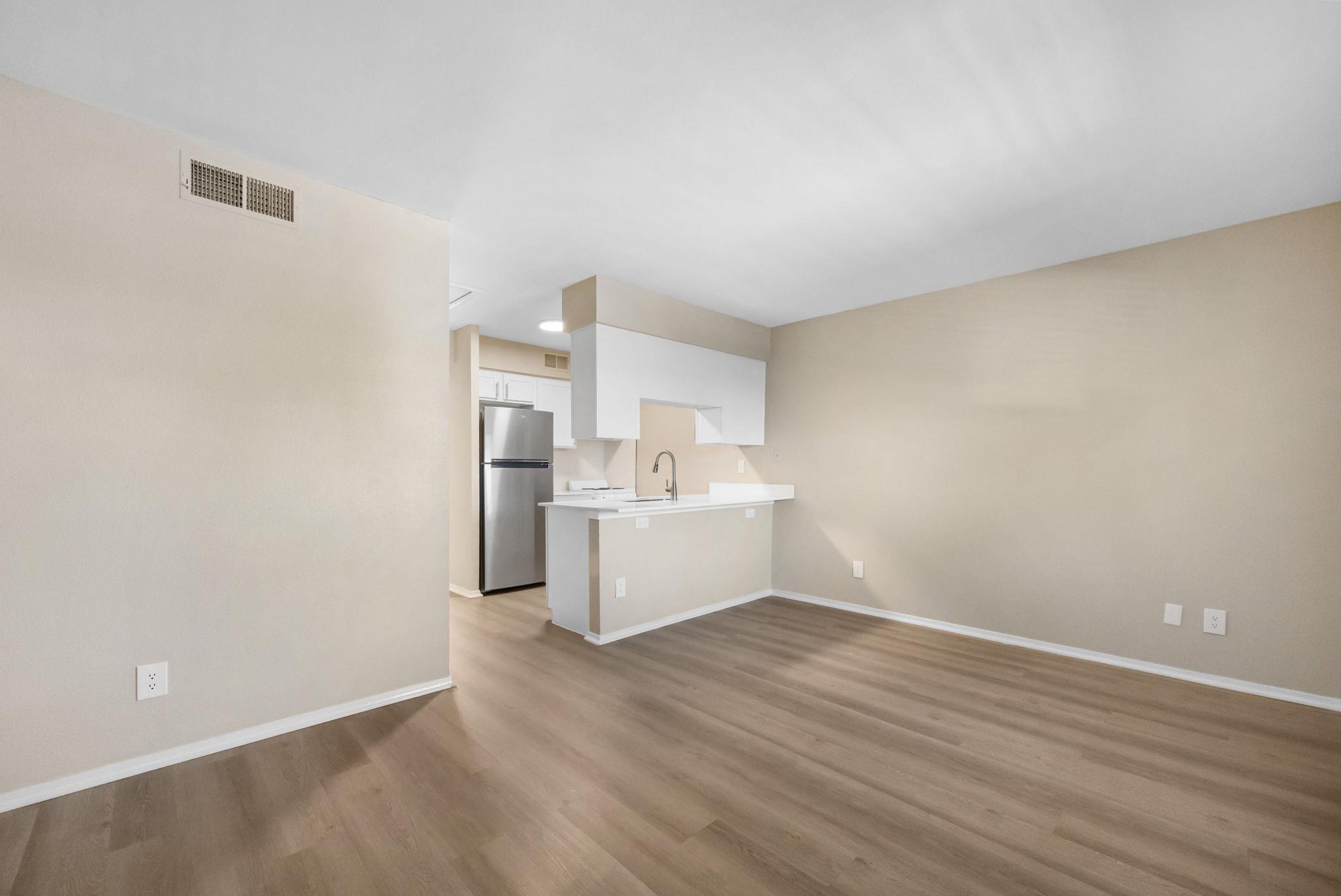 3012 Whisper Oaks Ln # J, Georgetown, TX 78628