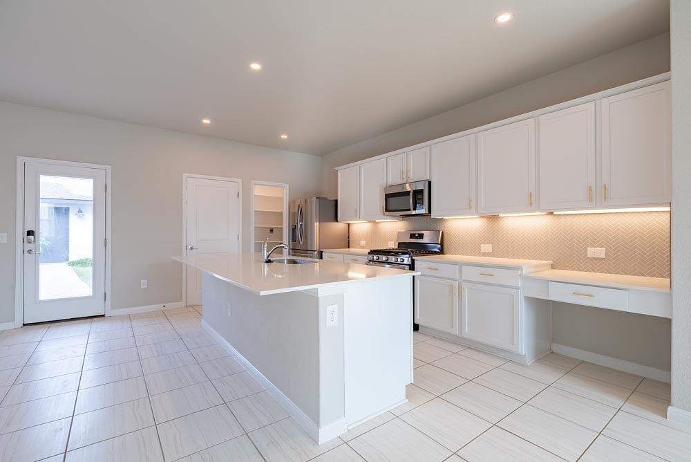 8720 Whitter Dr # B, Austin, TX 78747