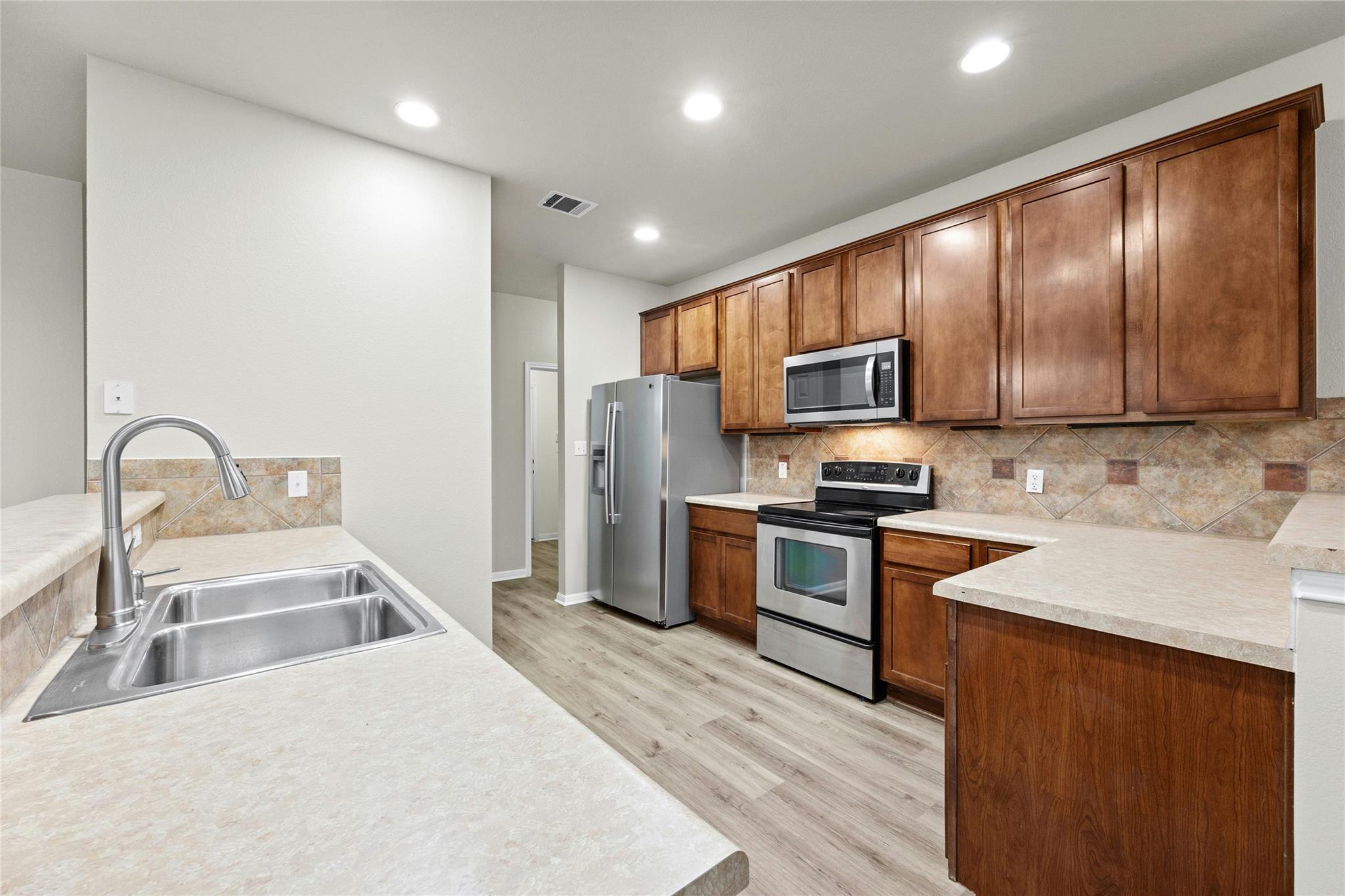 7614 Buckmeadow Dr, Georgetown, TX 78628