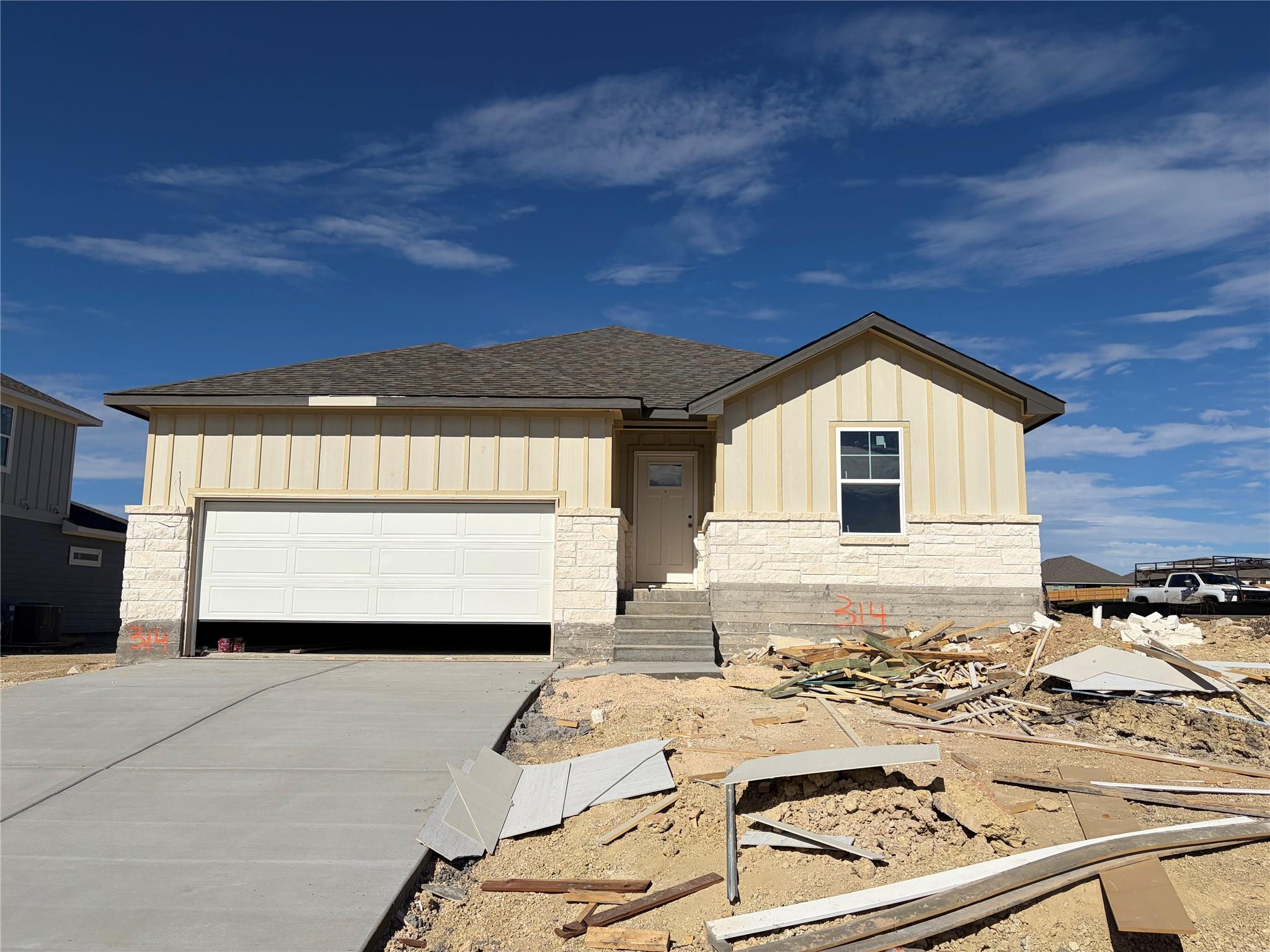 314 Gristmill Rd, Burnet, TX 78611