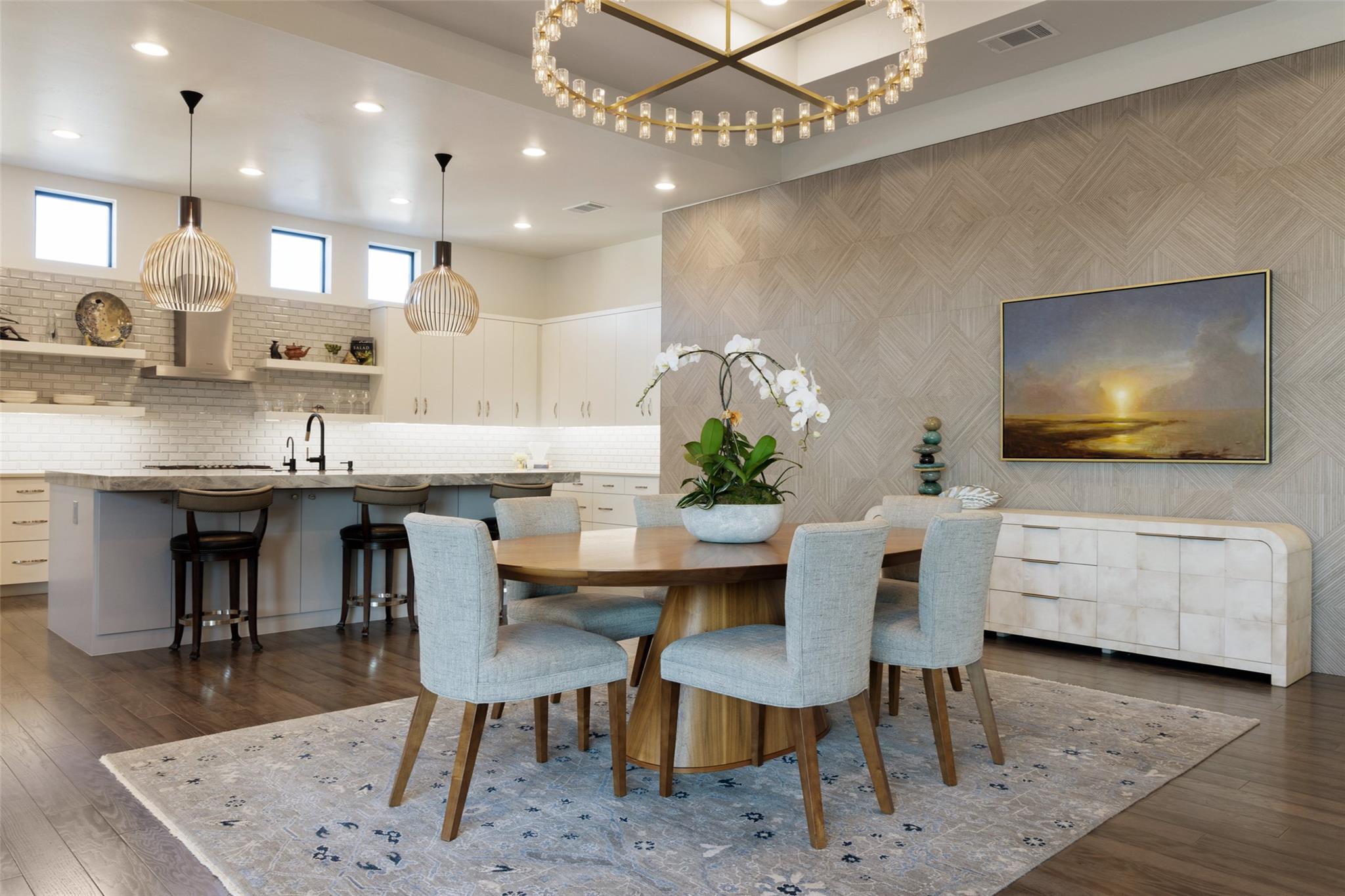 8408 CARRANZO Dr, Austin, TX 78735