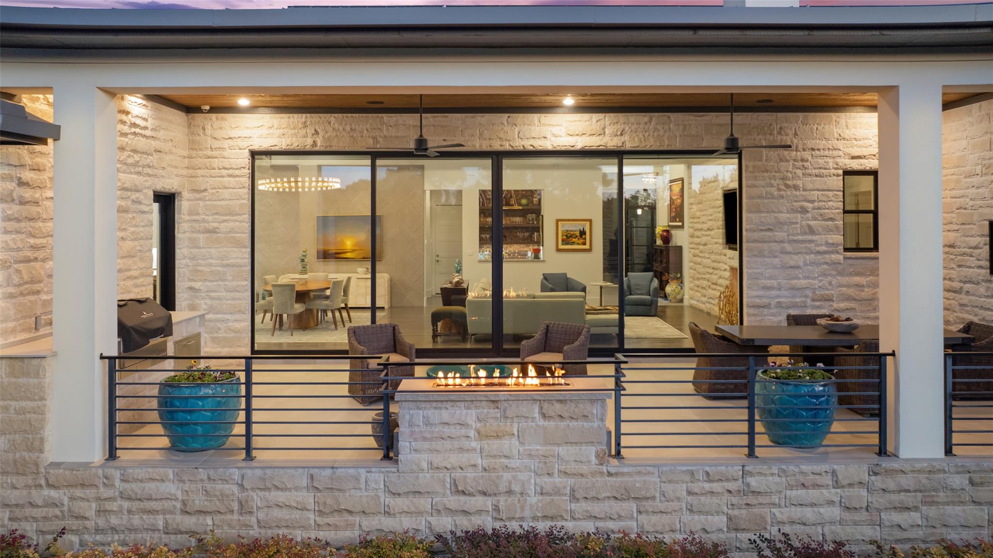 8408 CARRANZO Dr, Austin, TX 78735