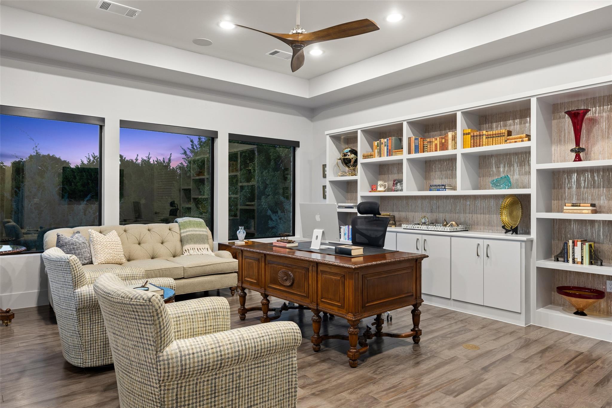 8408 CARRANZO Dr, Austin, TX 78735