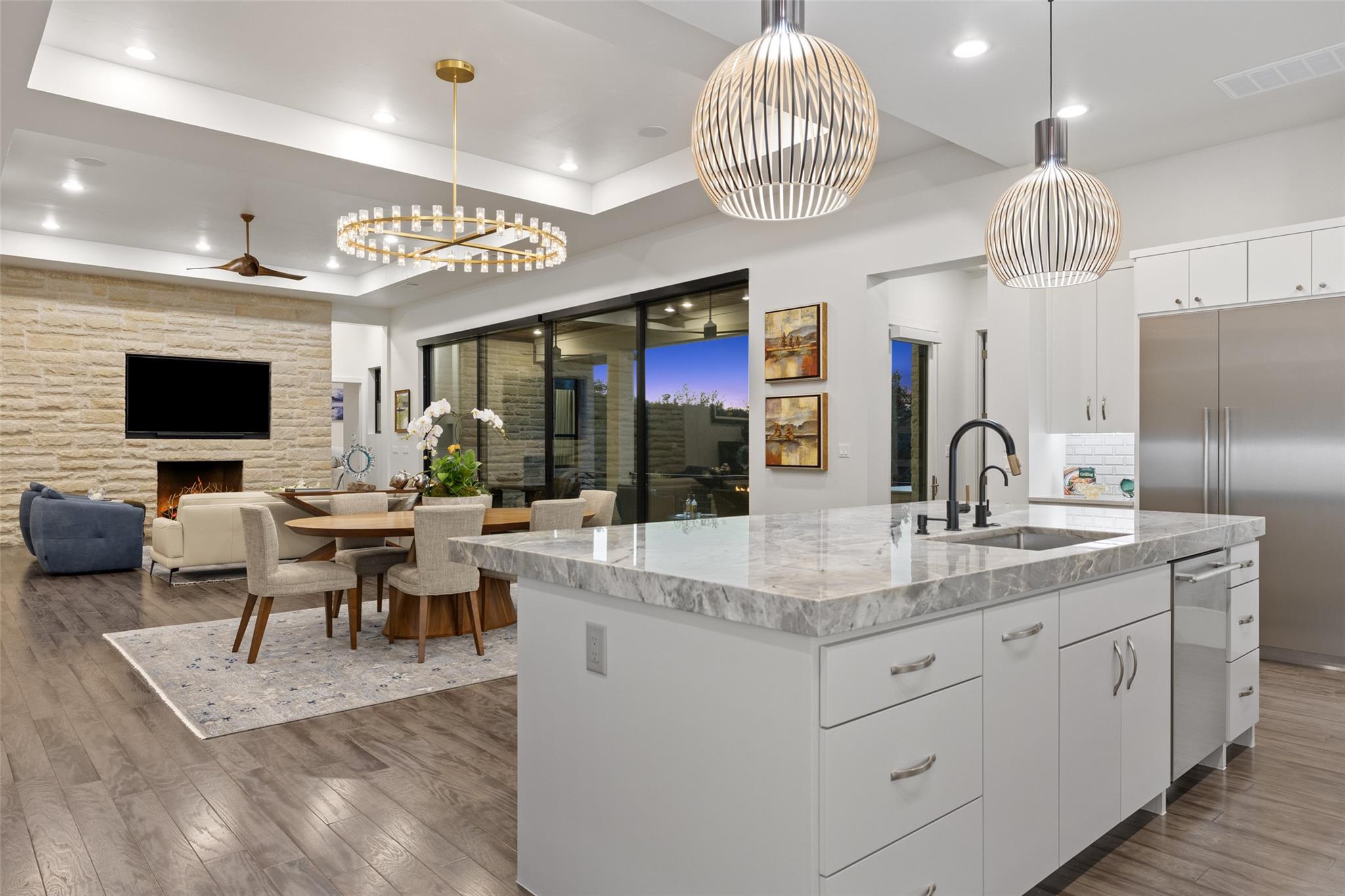 8408 CARRANZO Dr, Austin, TX 78735