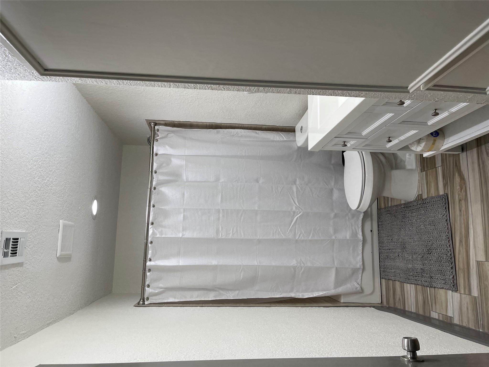 3014 Meldrum St, Del Valle, TX 78617