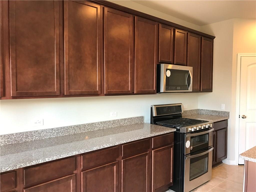 801 MELDA St, Leander, TX 78641