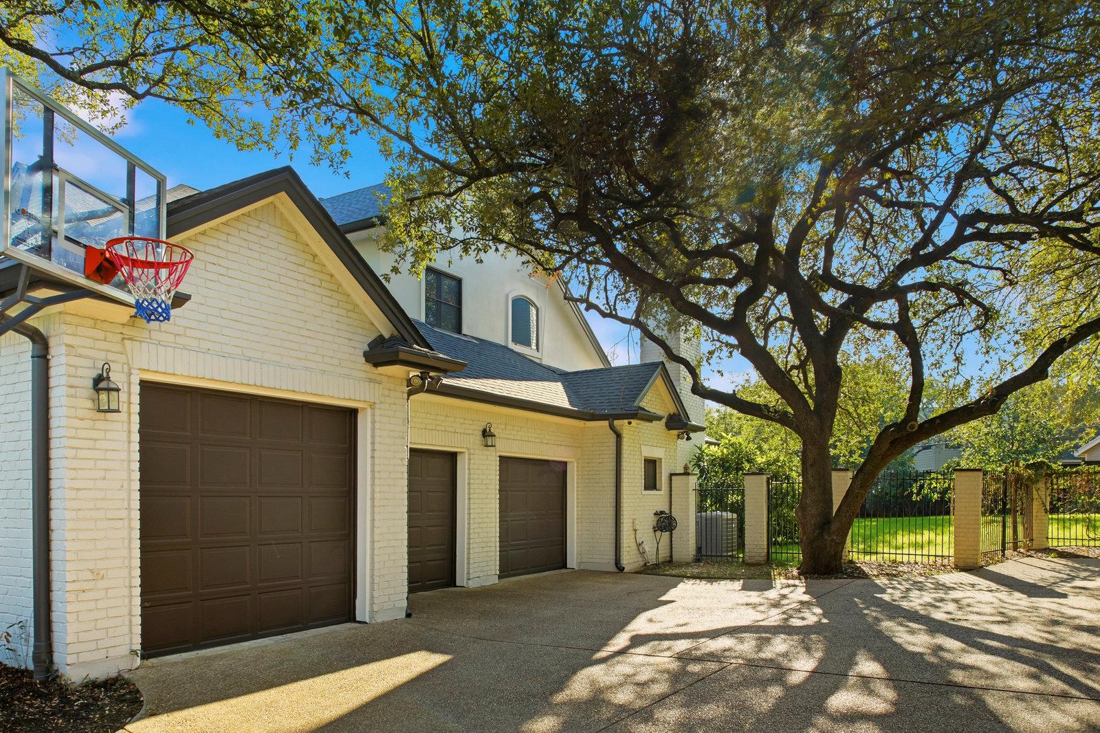 1213 Grosvener Ct, Austin, TX 78746