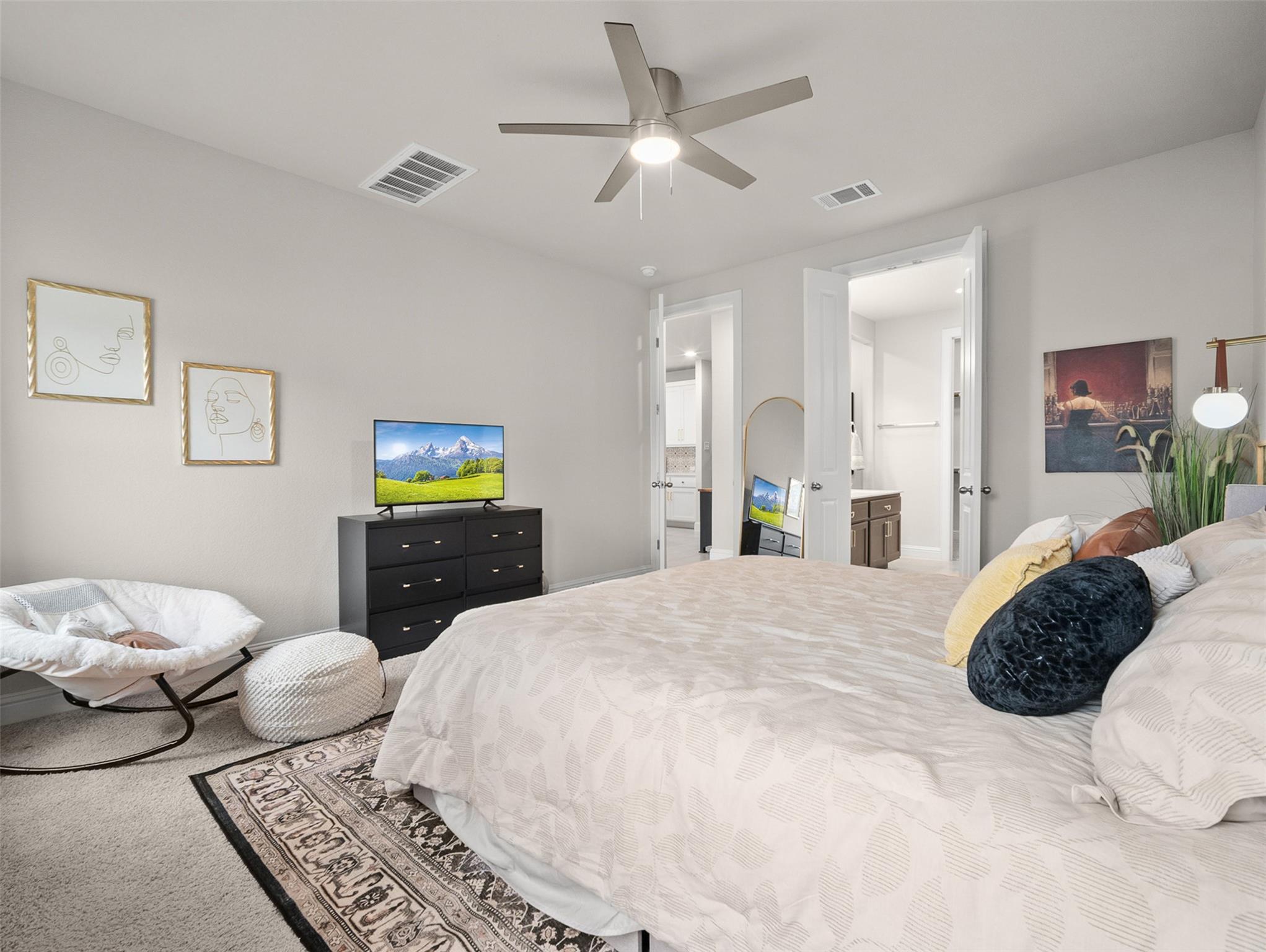 151 Catalina Dr, Kyle, TX 78640