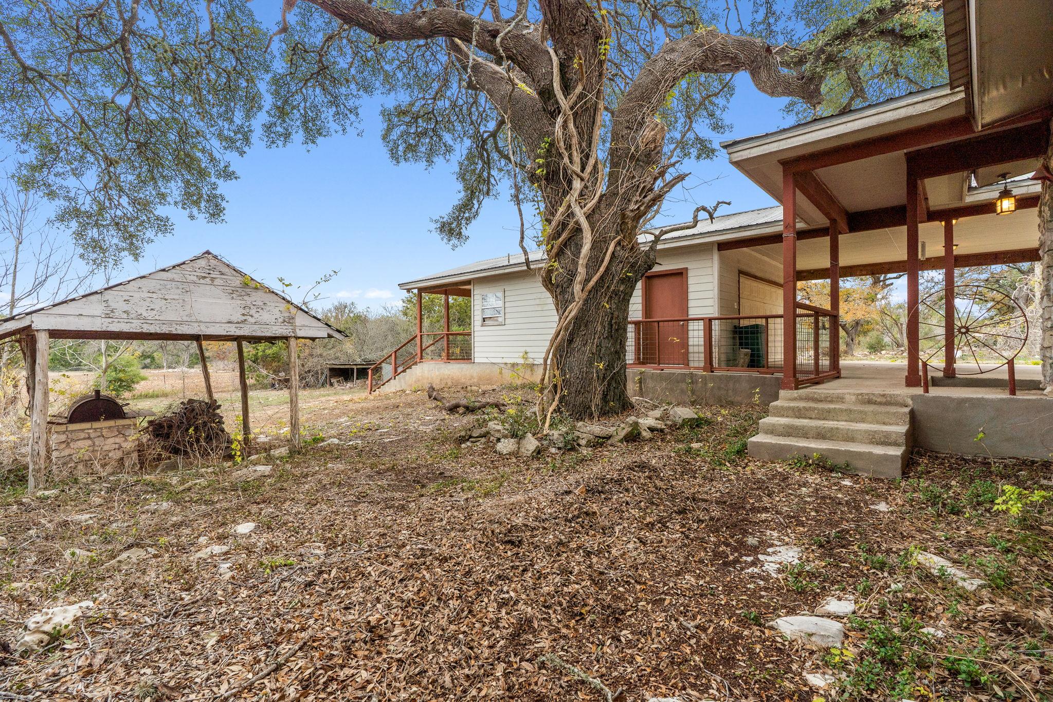 3217 32, San Marcos, TX 78666