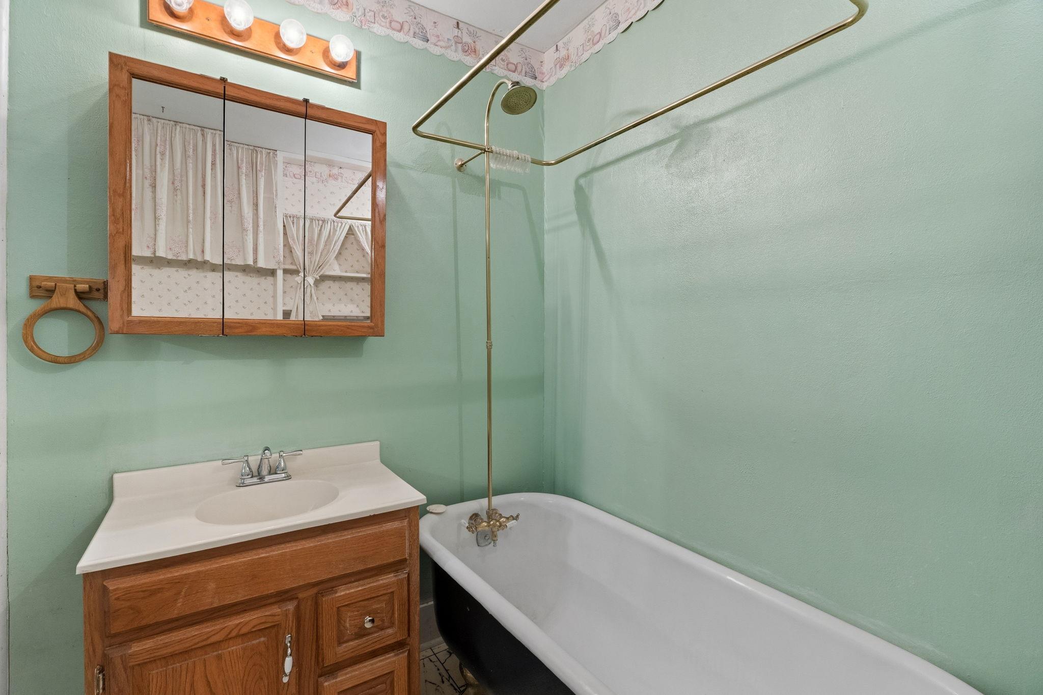 3217 32, San Marcos, TX 78666