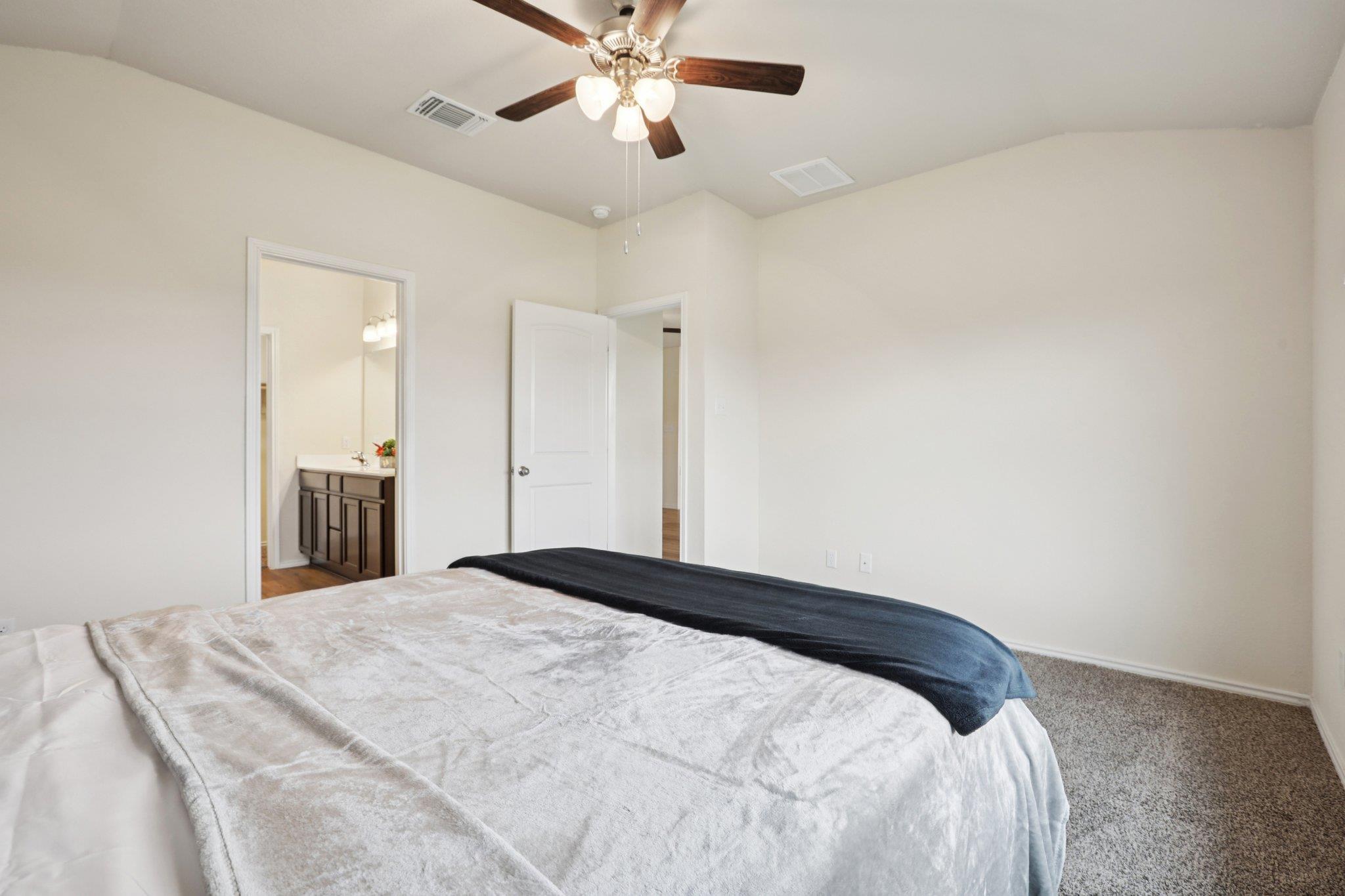 117 Break Ave, Taylor, TX 76574