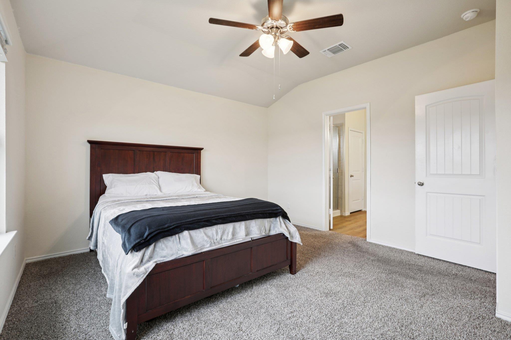 117 Break Ave, Taylor, TX 76574