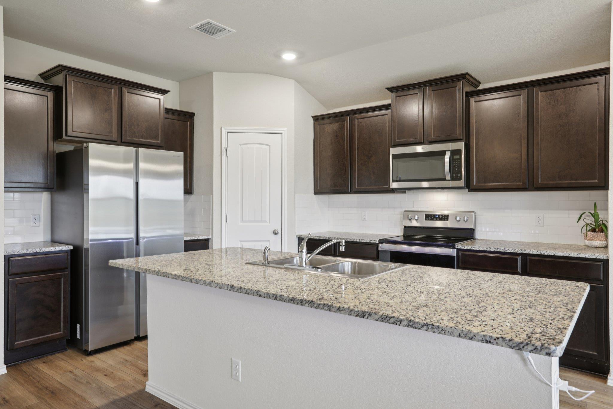 117 Break Ave, Taylor, TX 76574