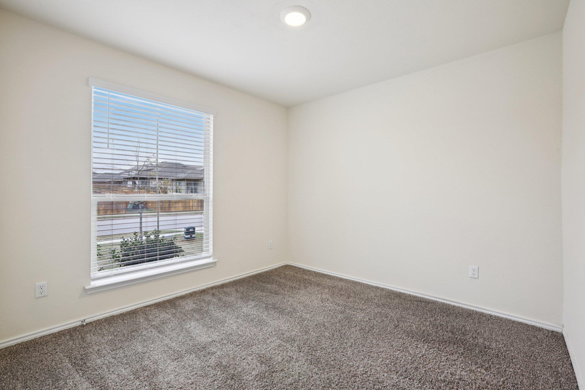 117 Break Ave, Taylor, TX 76574