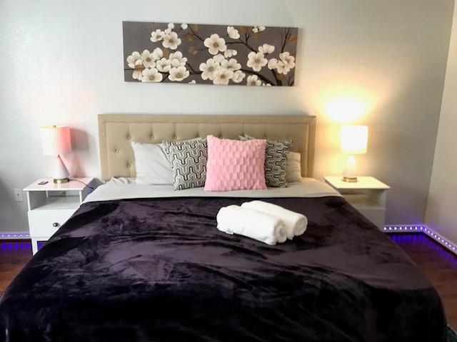 1104 Blueridge Dr, Canyon Lake, TX 78133