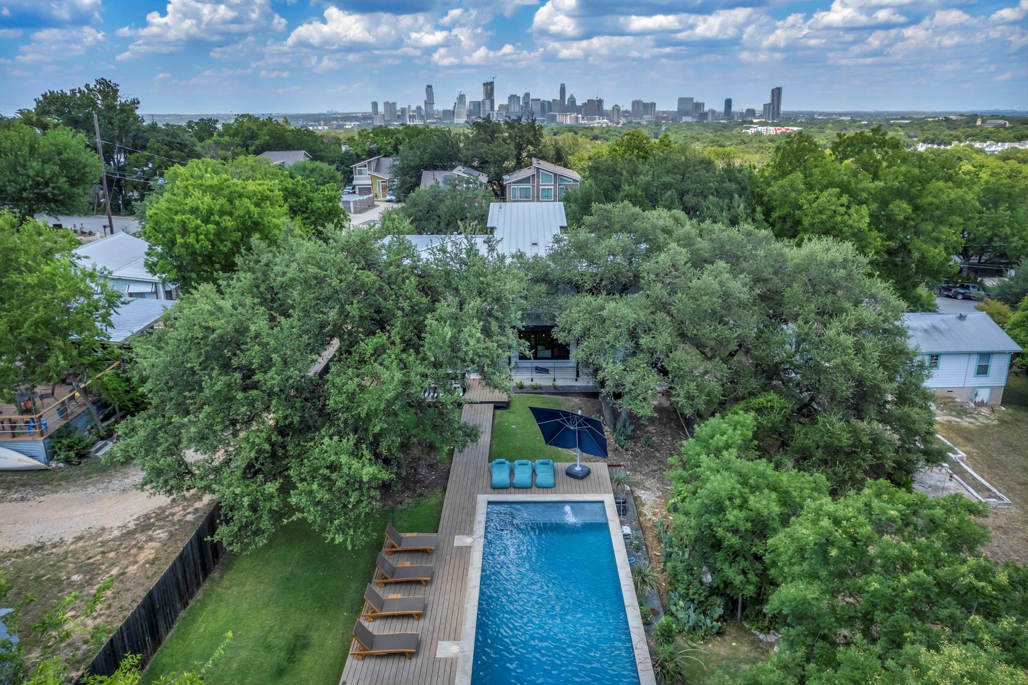 613 Terrell Hill Dr, Austin, TX 78704