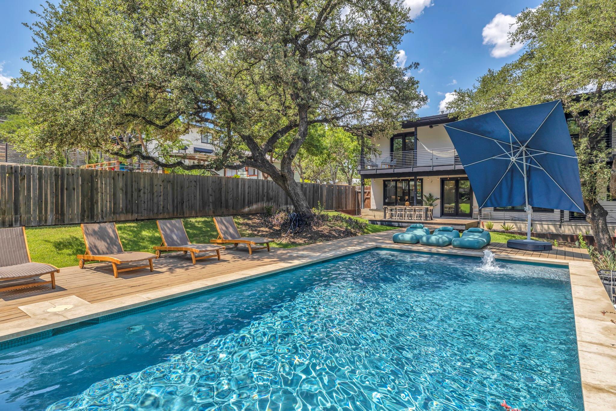 613 Terrell Hill Dr, Austin, TX 78704