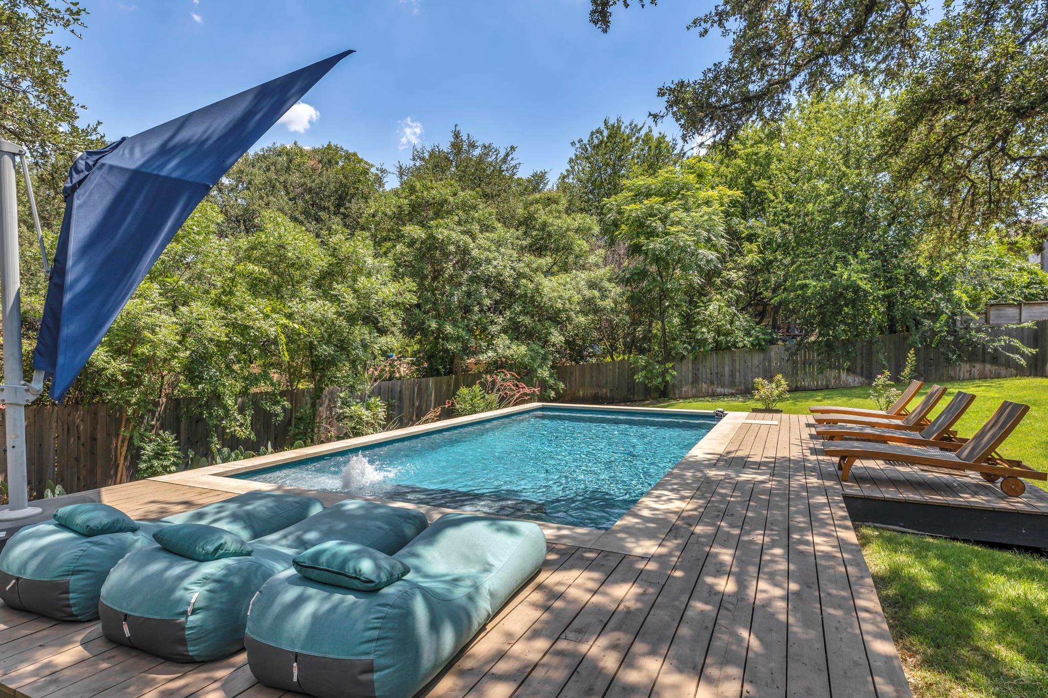 613 Terrell Hill Dr, Austin, TX 78704