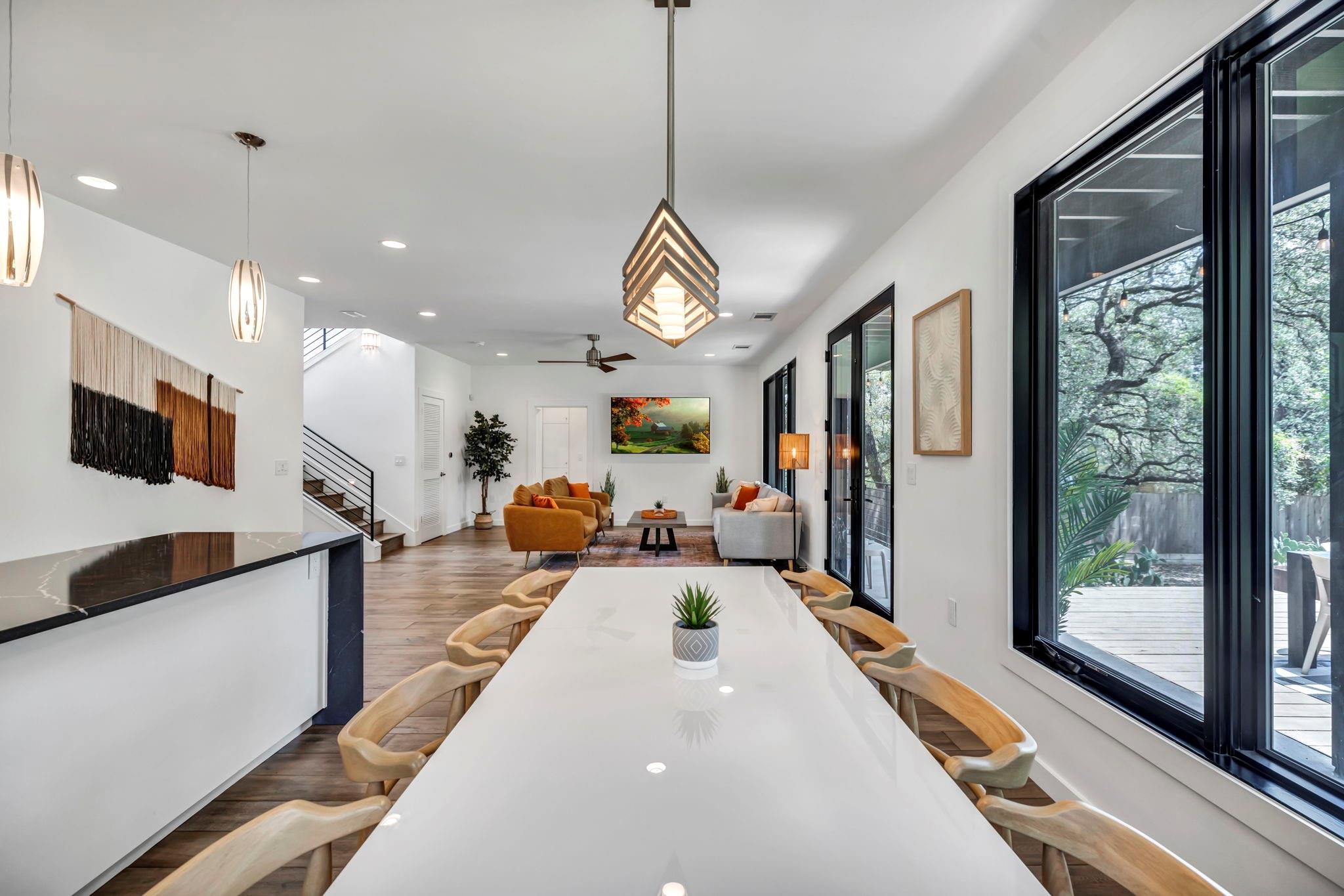 613 Terrell Hill Dr, Austin, TX 78704