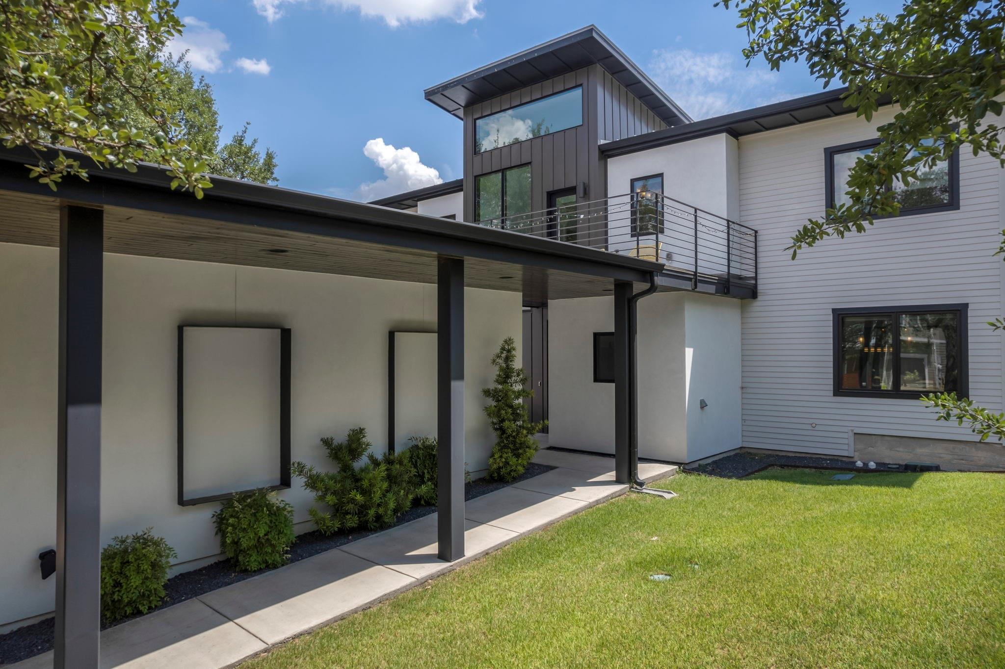 613 Terrell Hill Dr, Austin, TX 78704