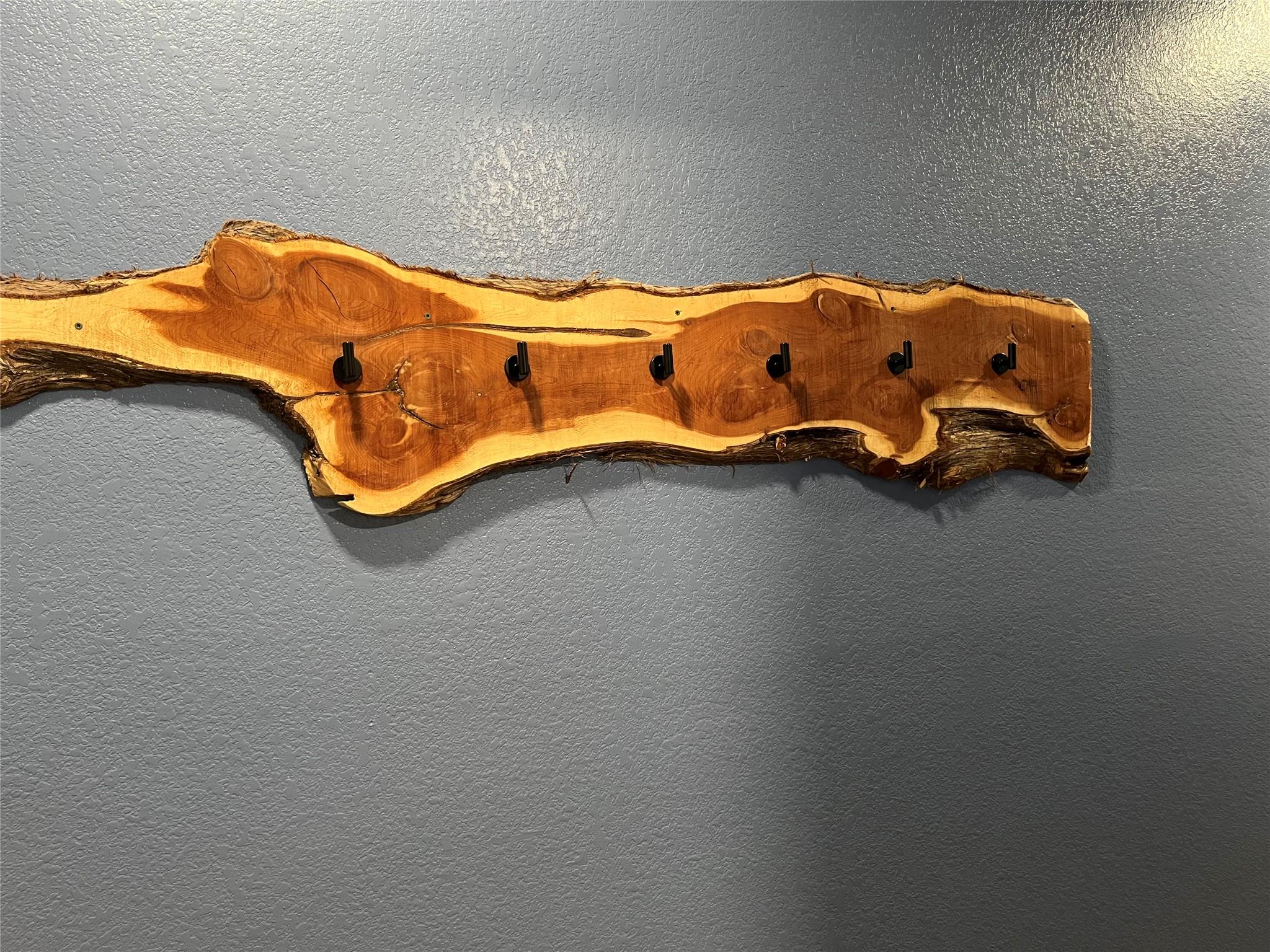 104 Granville Ct, Jarrell, TX 76537