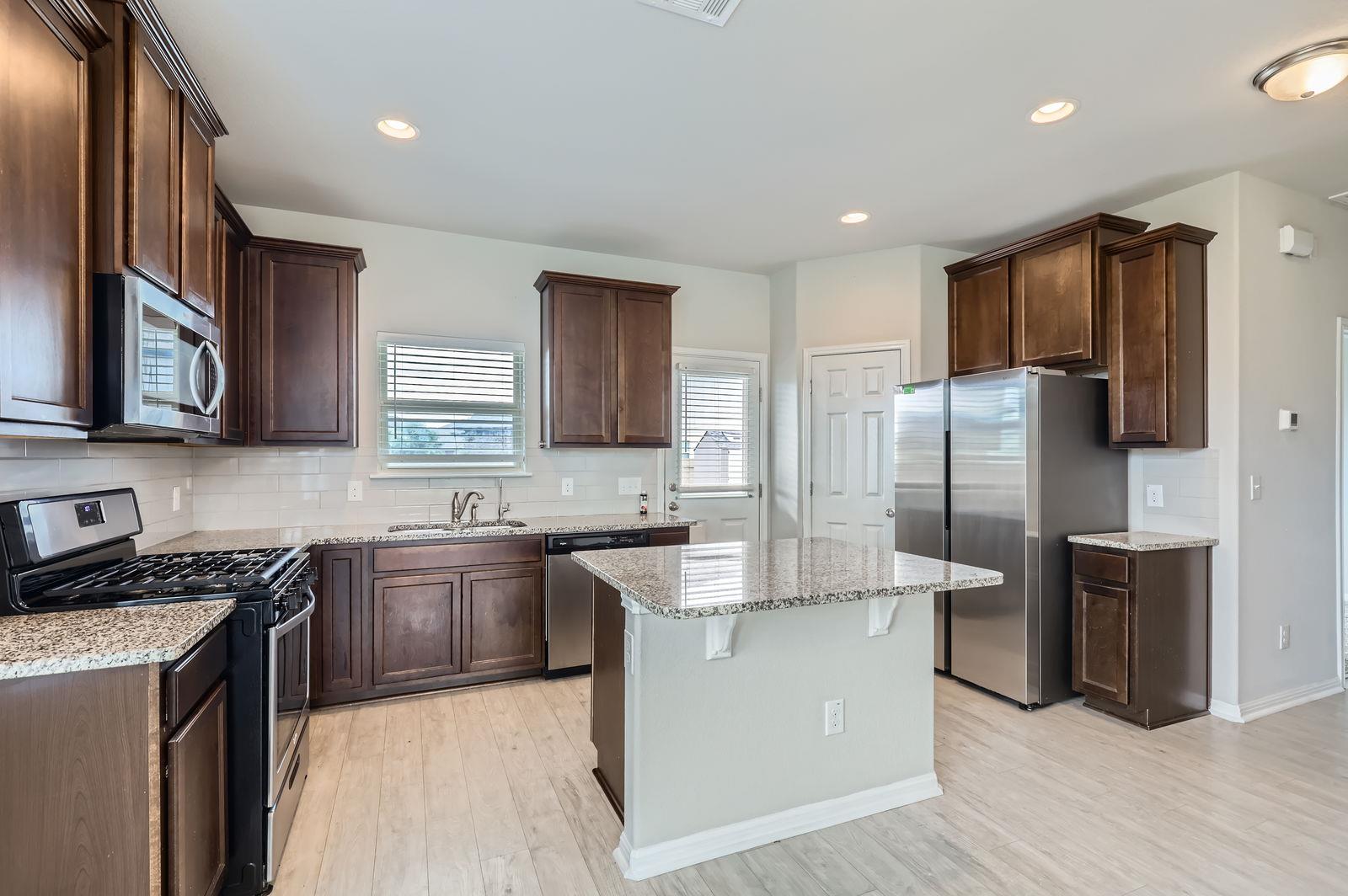 112 Jude Cir, Leander, TX 78641