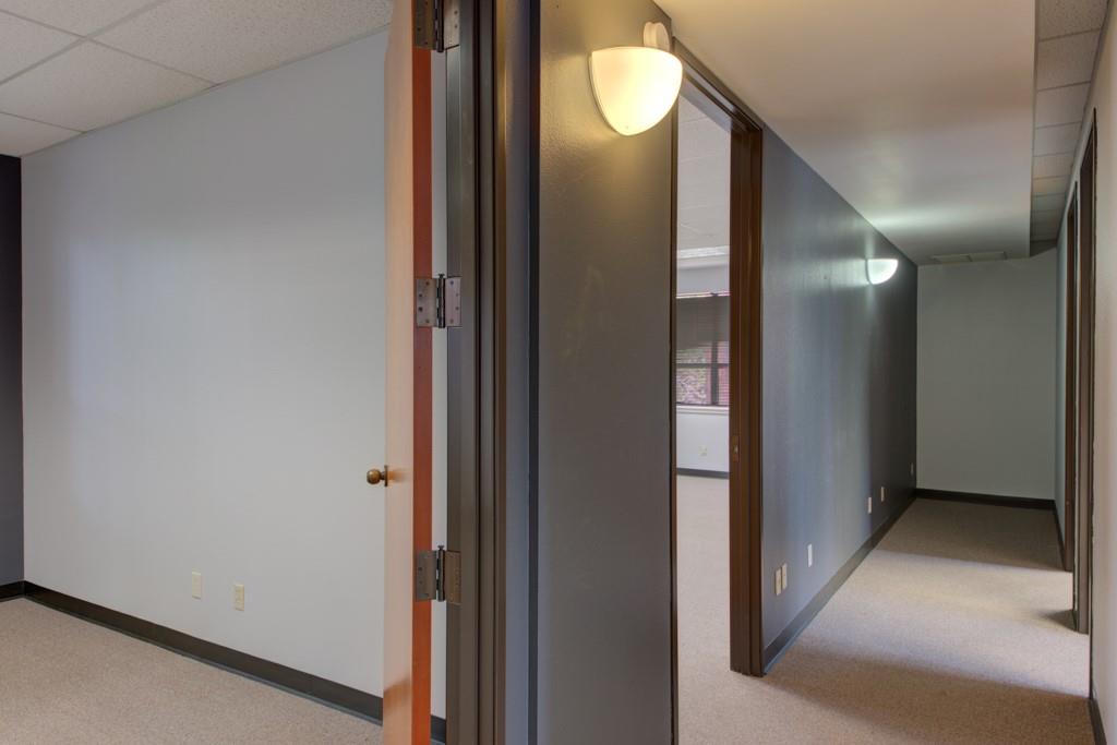 11824 Jollyville Rd # 103, Austin, TX 78759