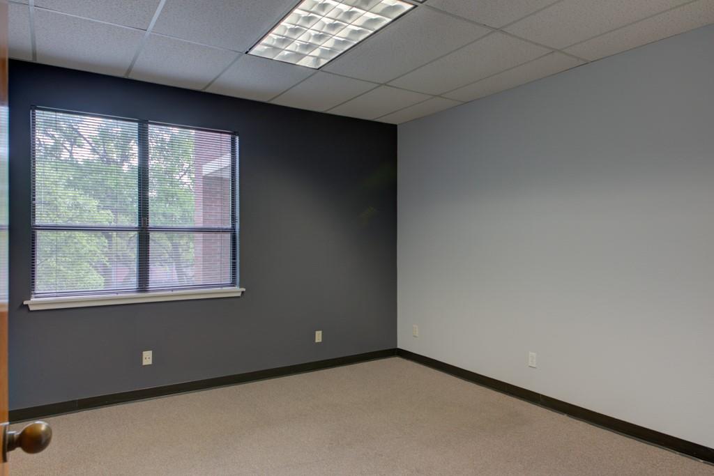 11824 Jollyville Rd # 103, Austin, TX 78759