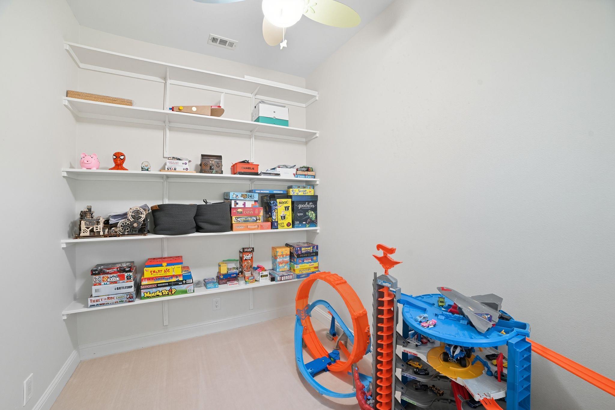 500 Konstanty Cir, West Lake Hills, TX 78746