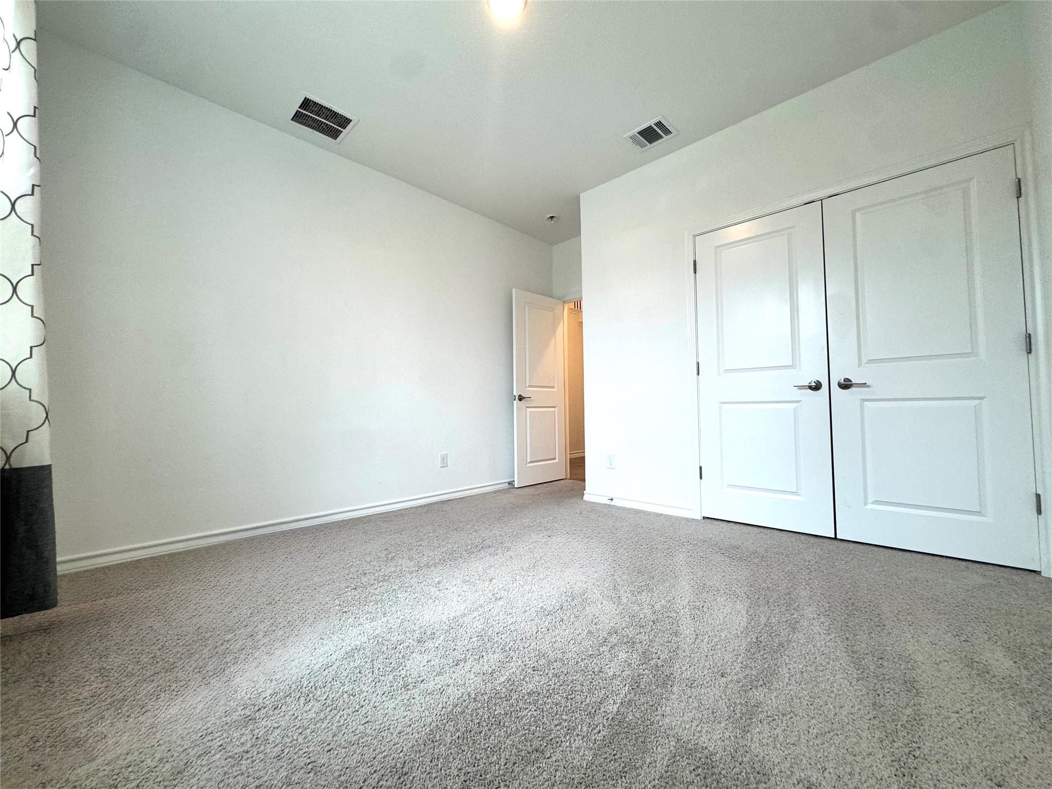 1007 Moose Rd, Hutto, TX 78634