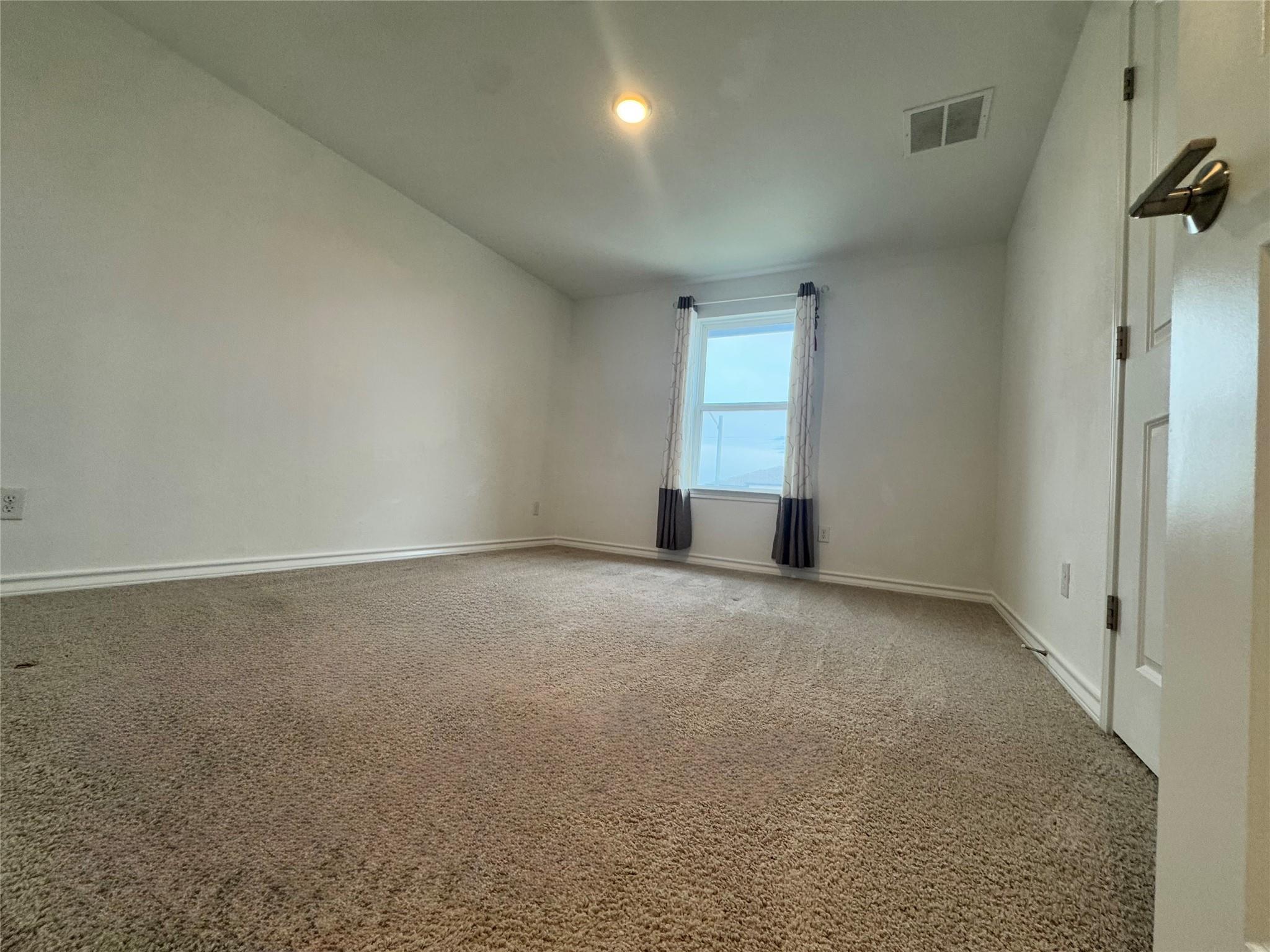 1007 Moose Rd, Hutto, TX 78634