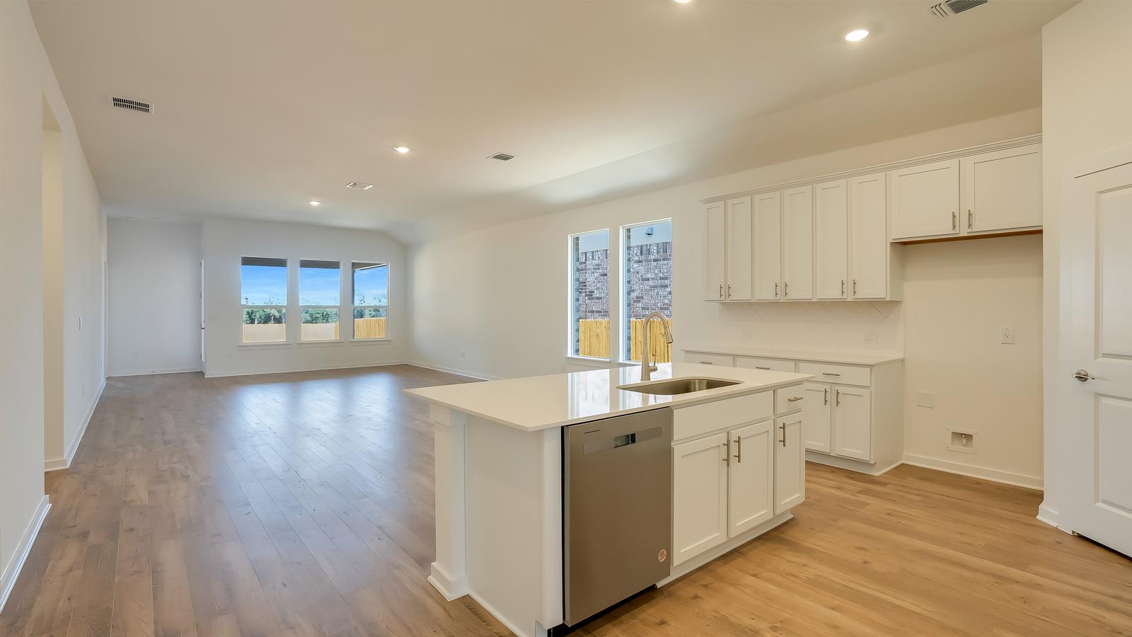 1916 Crooked Creek St, Leander, TX 78641