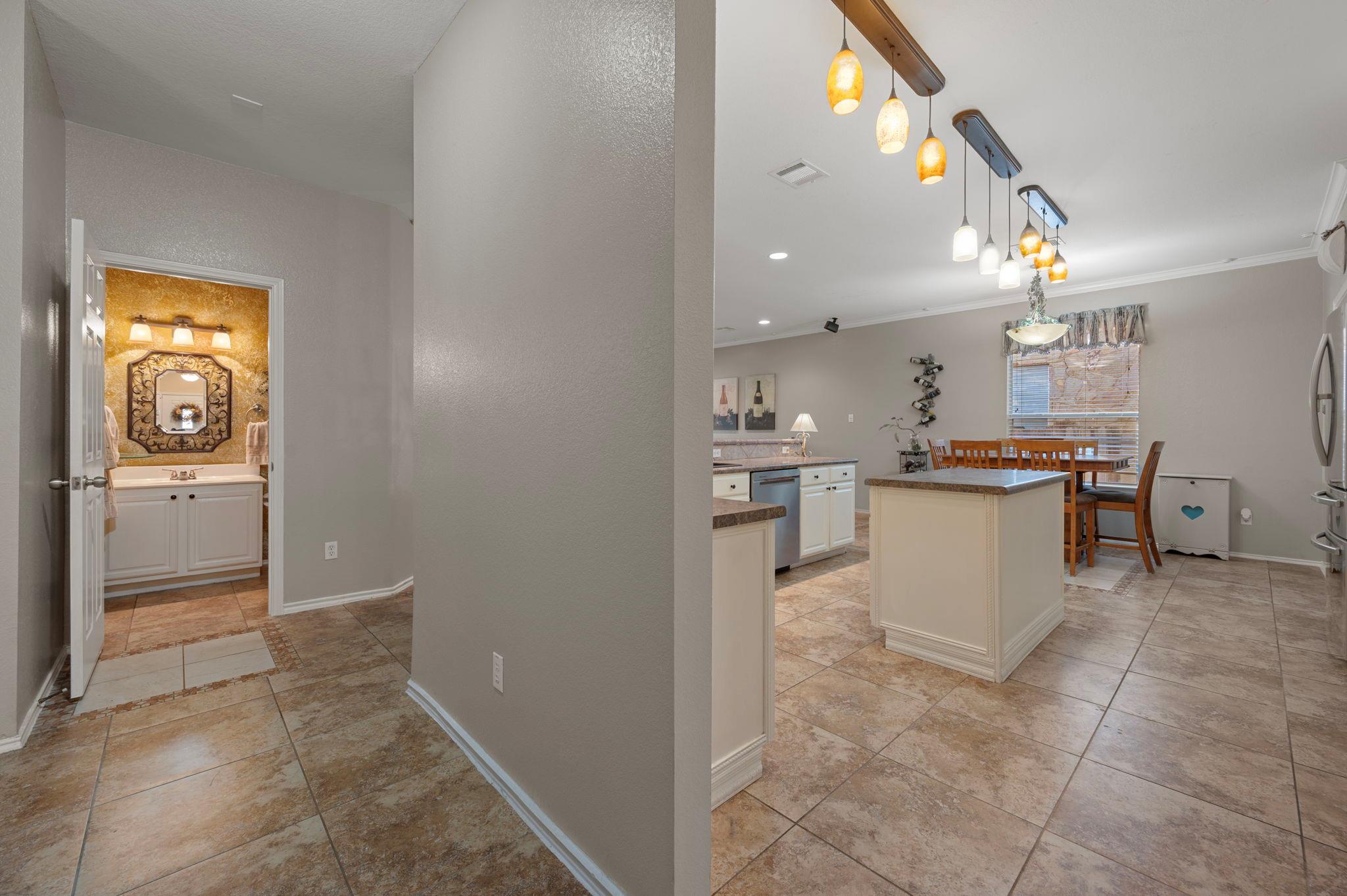 17813 Floribundas Ln, Elgin, TX 78621