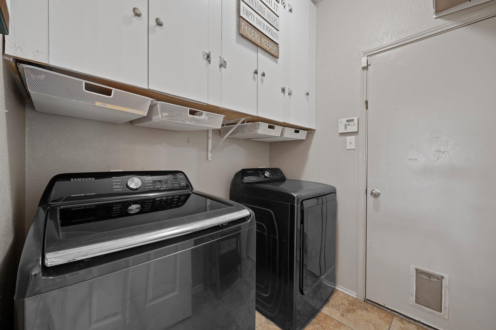 17813 Floribundas Ln, Elgin, TX 78621