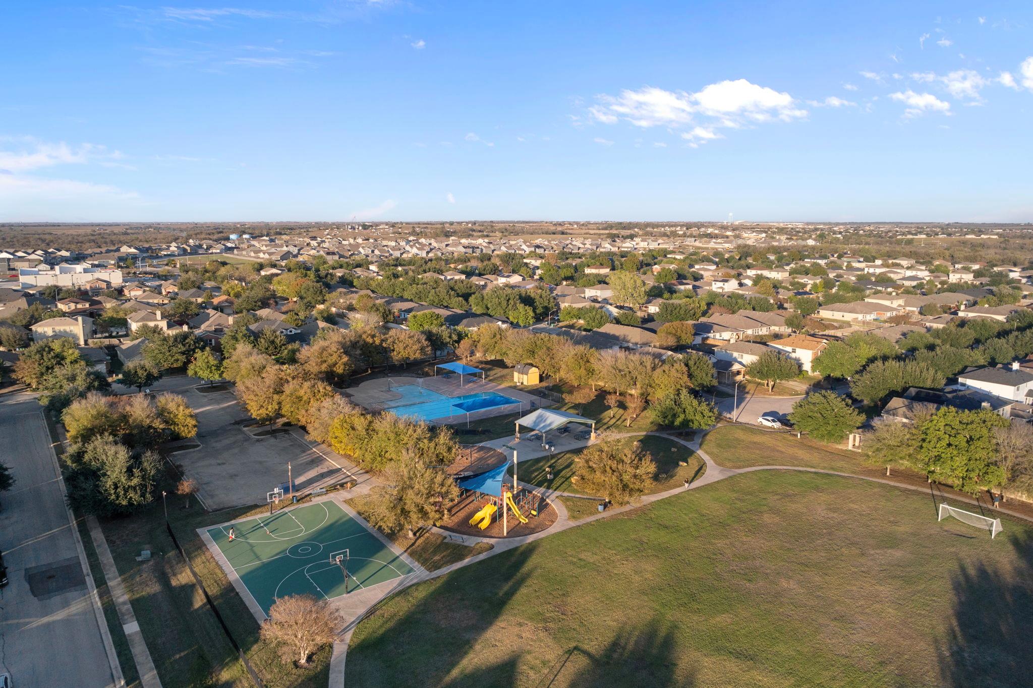 17813 Floribundas Ln, Elgin, TX 78621