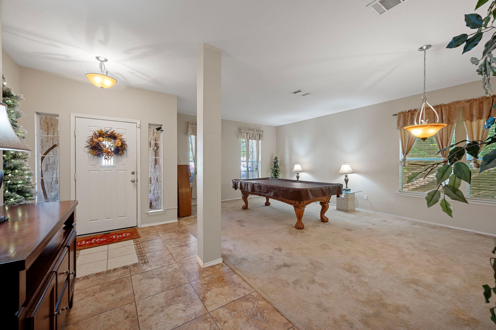 17813 Floribundas Ln, Elgin, TX 78621