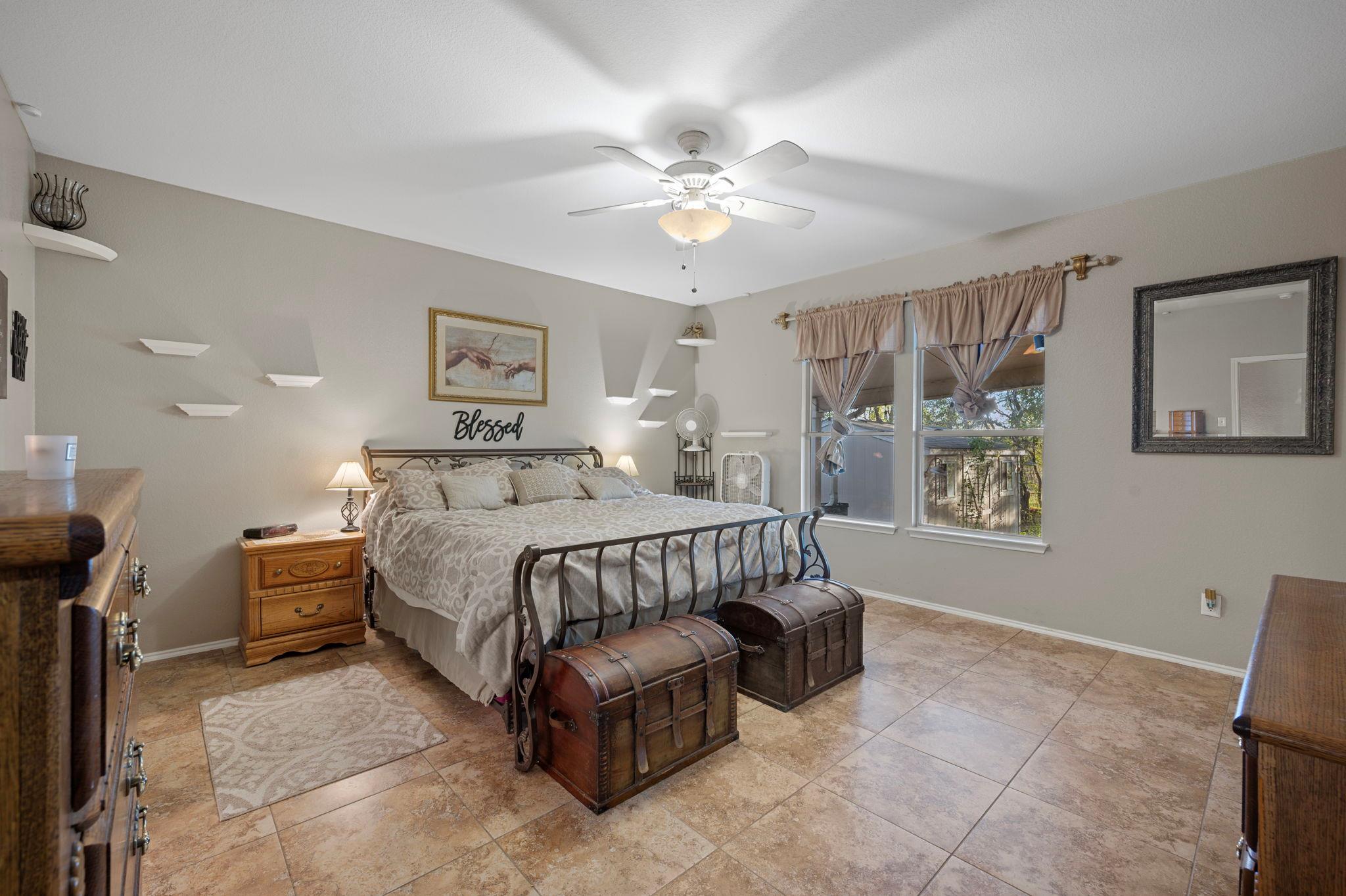 17813 Floribundas Ln, Elgin, TX 78621