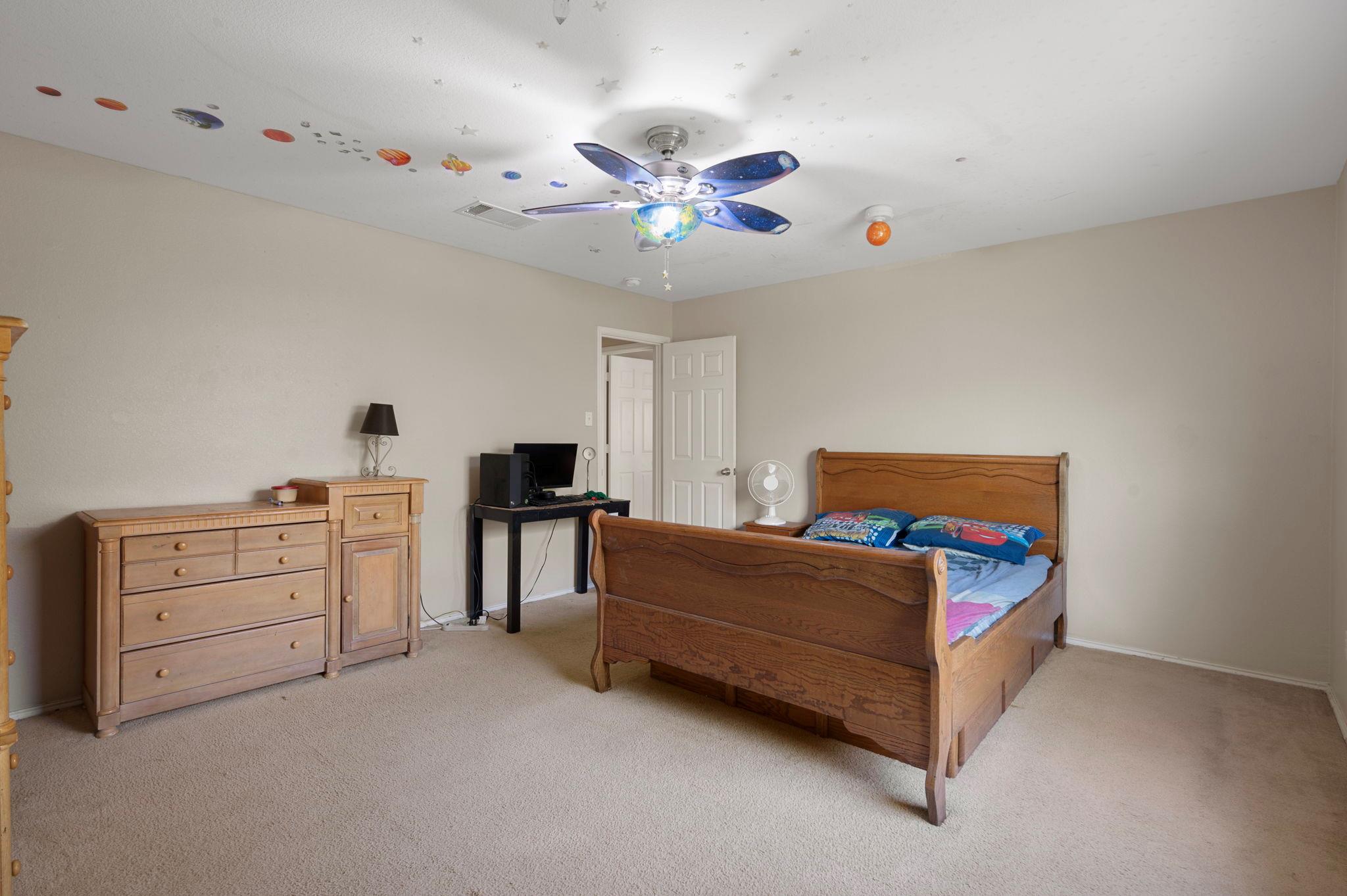 17813 Floribundas Ln, Elgin, TX 78621