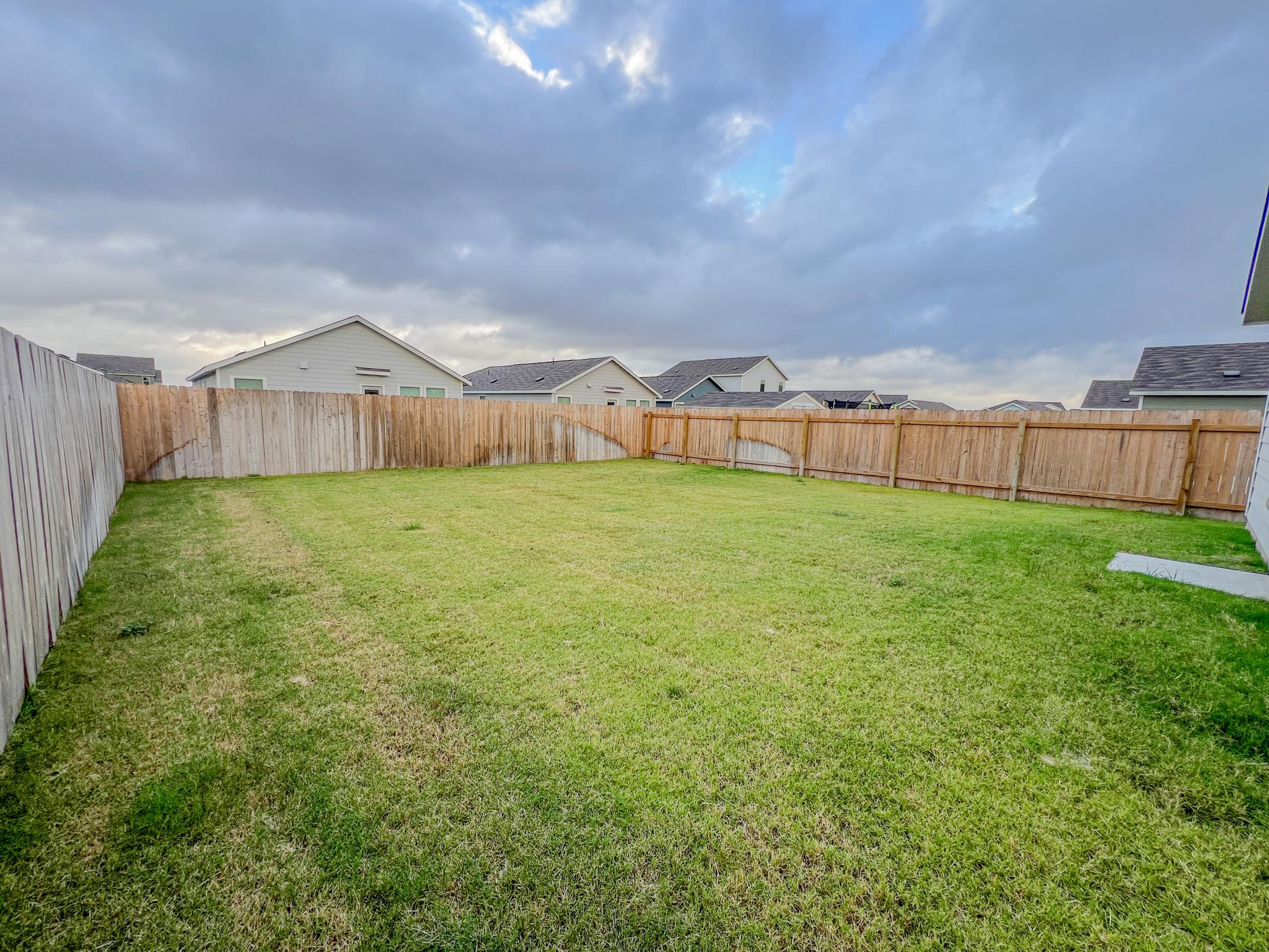 129 Hellcats Way, Jarrell, TX 76537