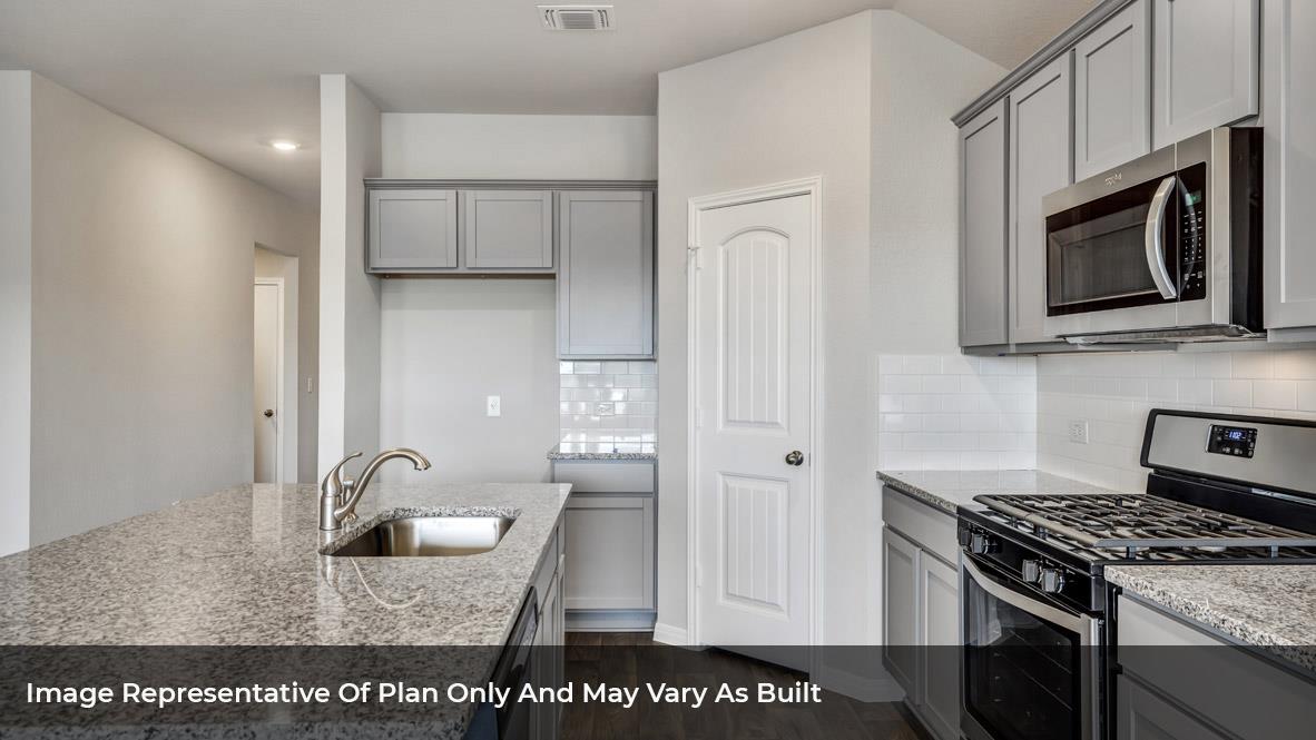 232 Juan Cordona Dr, Buda, TX 78610