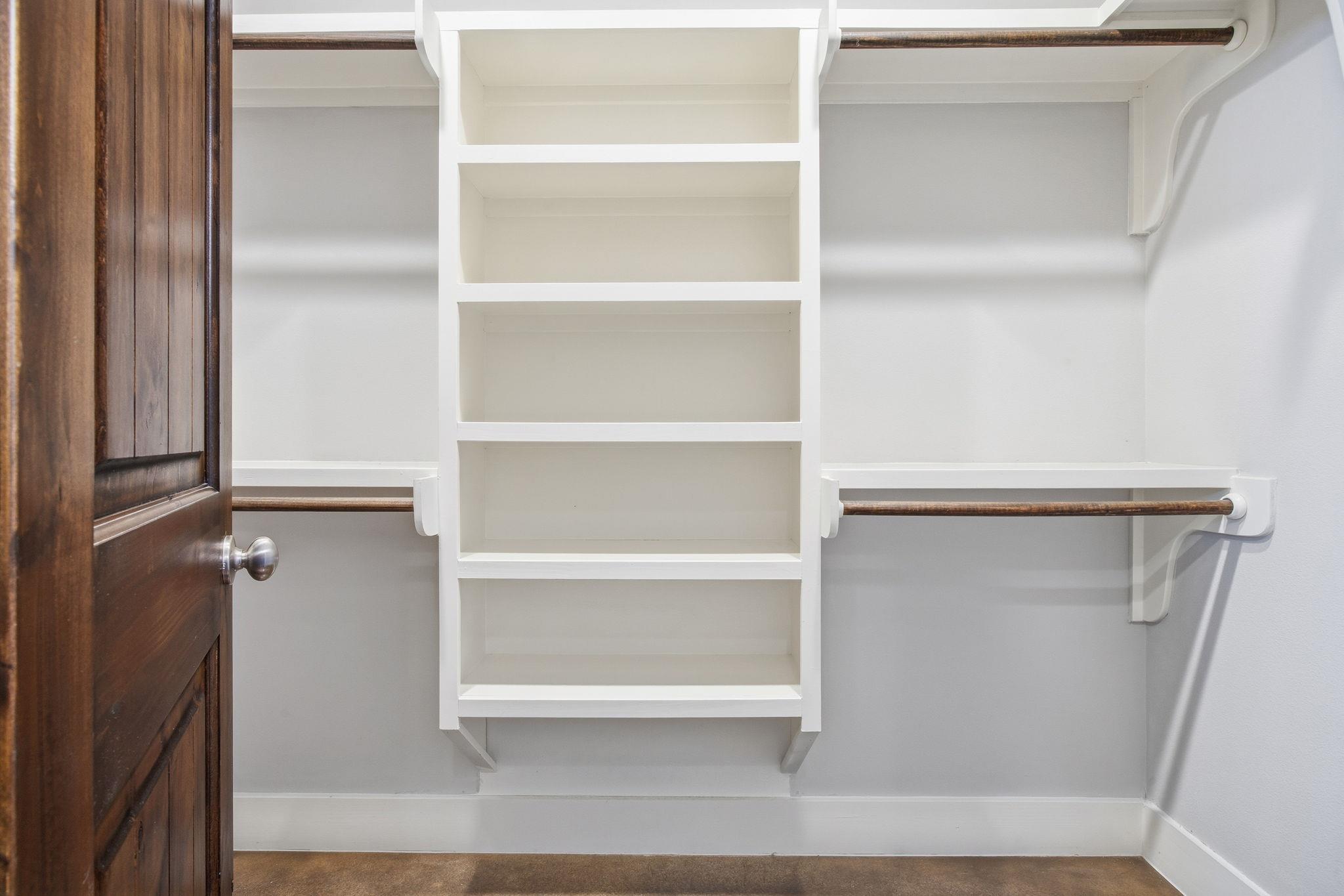 1125 Walton Ln # D, Austin, TX 78721