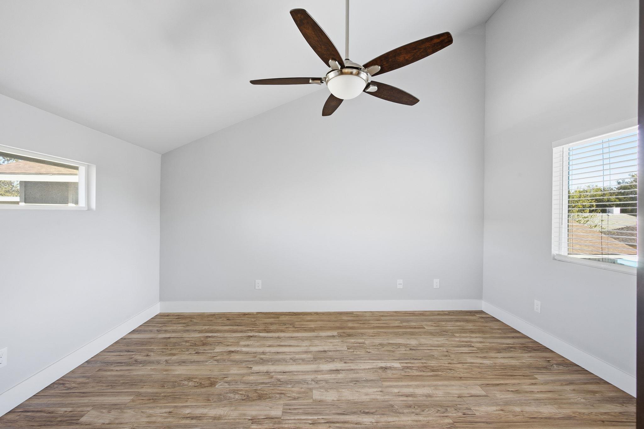 1125 Walton Ln # D, Austin, TX 78721