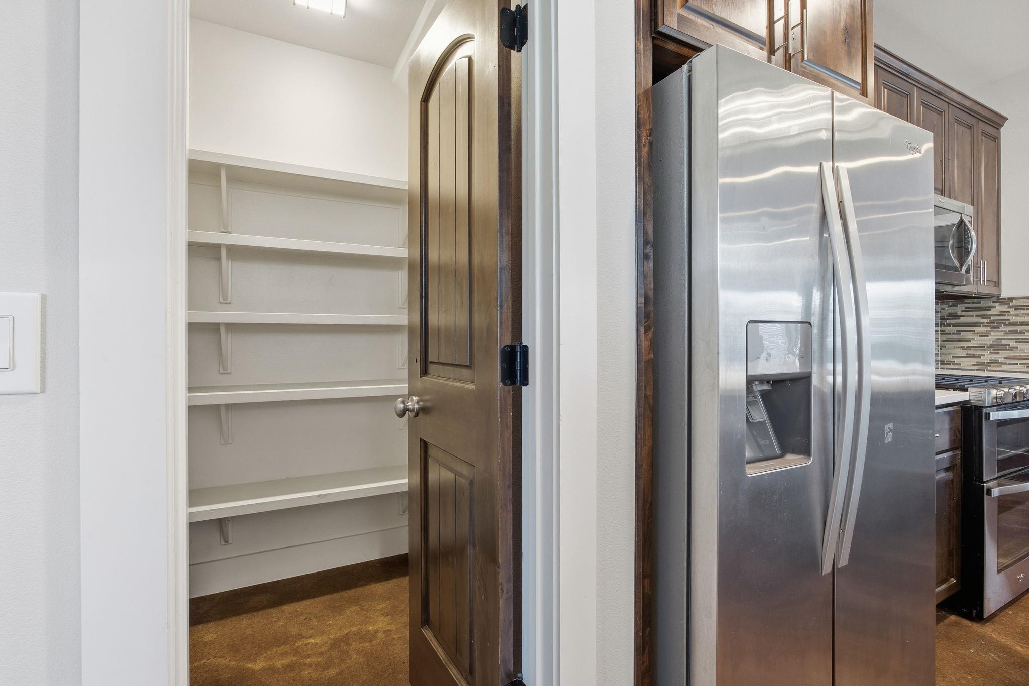 1125 Walton Ln # D, Austin, TX 78721