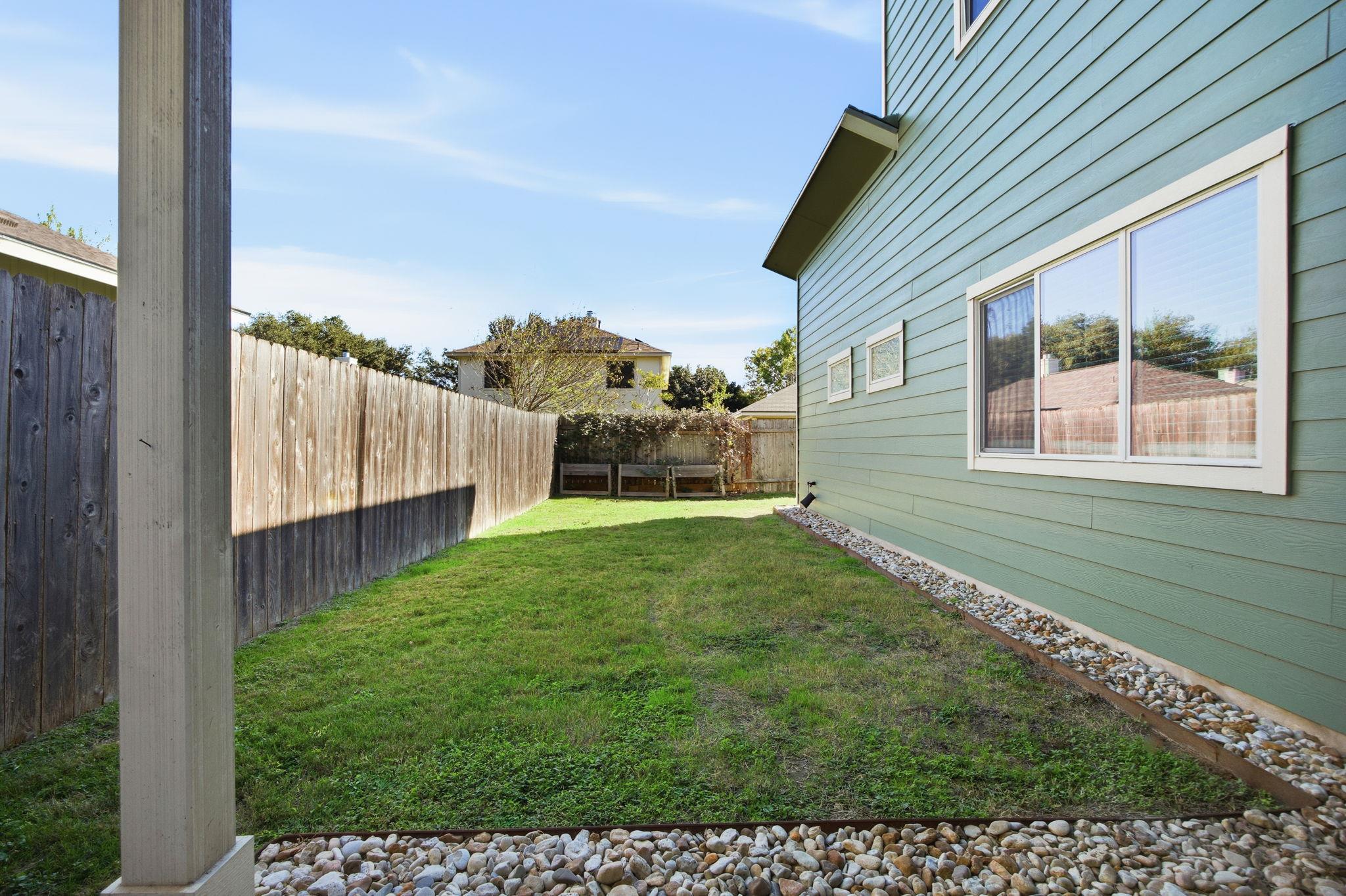 1125 Walton Ln # D, Austin, TX 78721