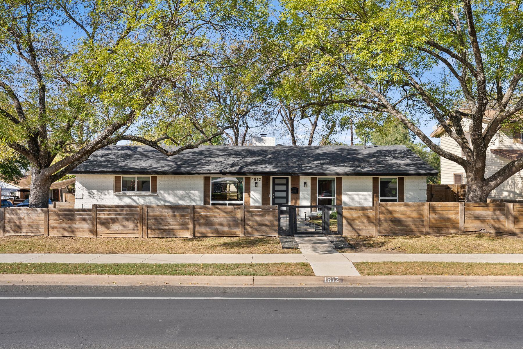 1812 Ohlen Rd, Austin, TX 78757