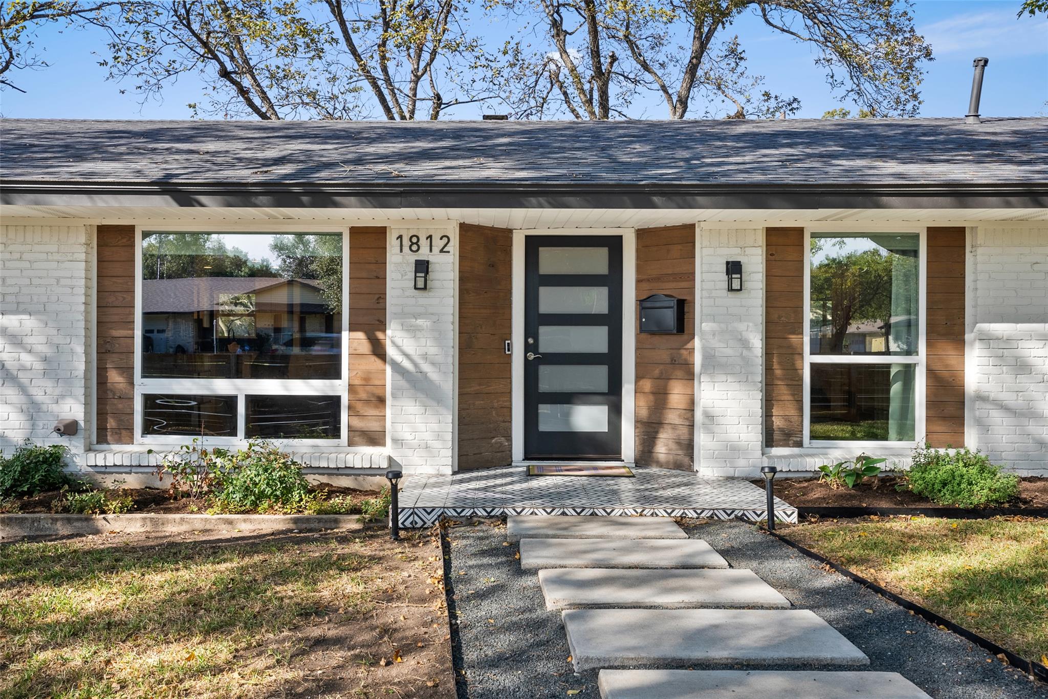 1812 Ohlen Rd, Austin, TX 78757