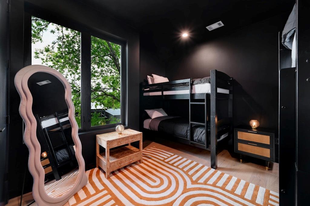 7809 Woodrow Ave, Austin, TX 78757