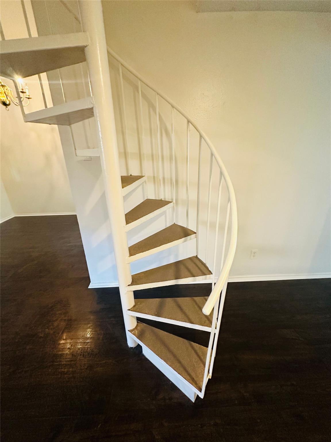 2401 Leon St # 307, Austin, TX 78705