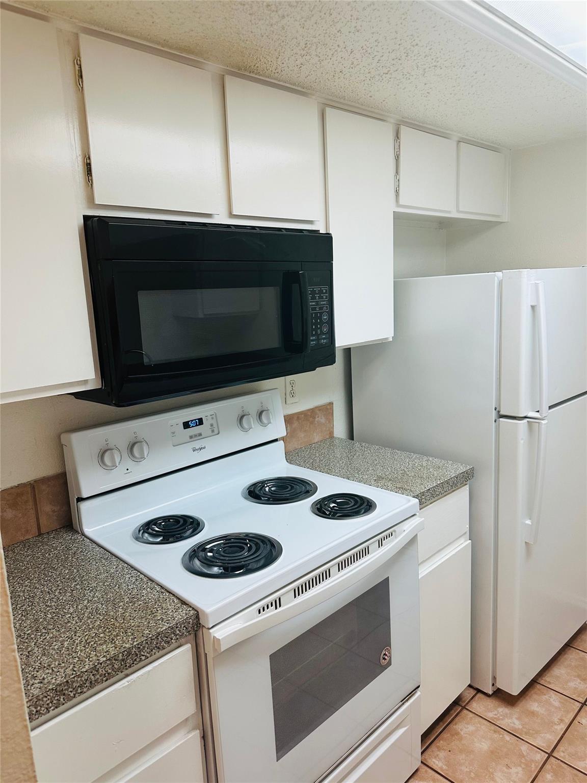 2401 Leon St # 307, Austin, TX 78705